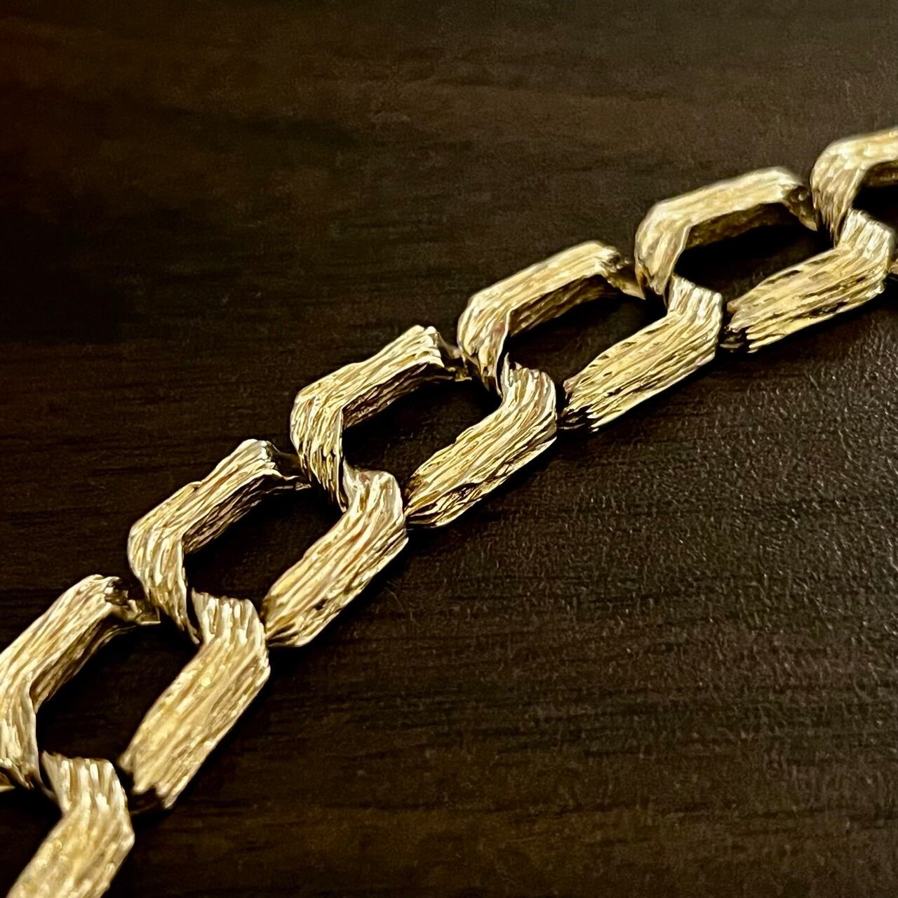VINTAGE TIFFANY & CO. 14K Gold Textured Chain Bracelet VINTAGE TIFFANY & CO. 14K Gold Textured Chain Bracelet