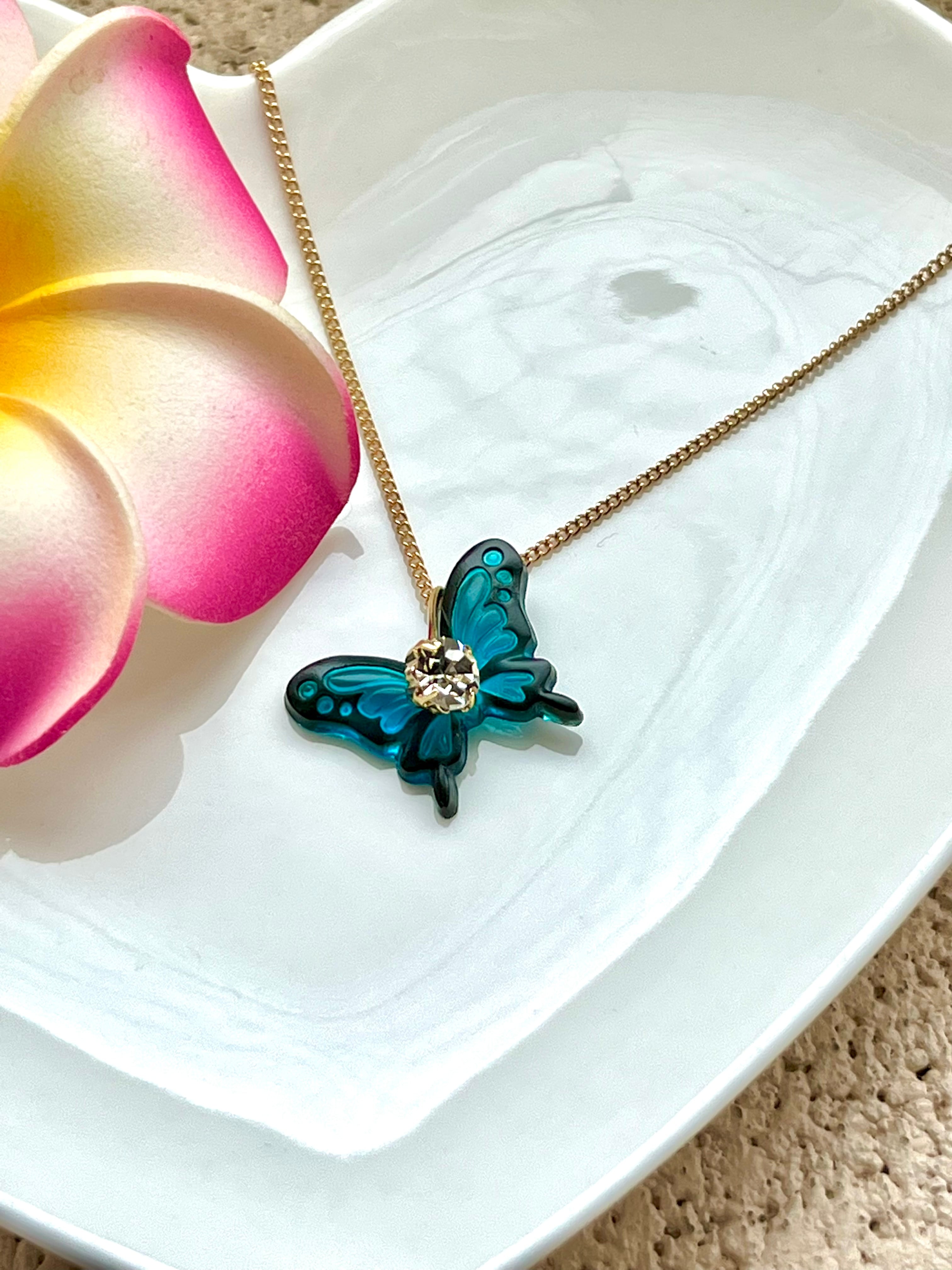 Blue Butterfly Sparkling Charm PANDORA 青い蝶 ネックレス