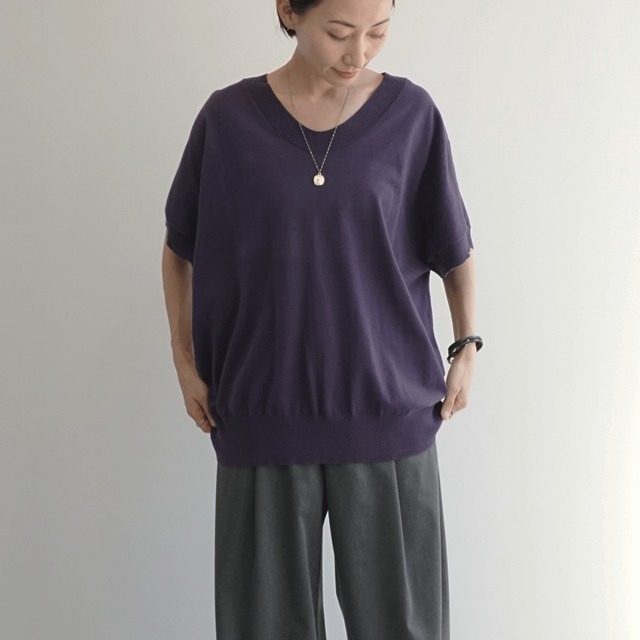 Uネックオーバートップス