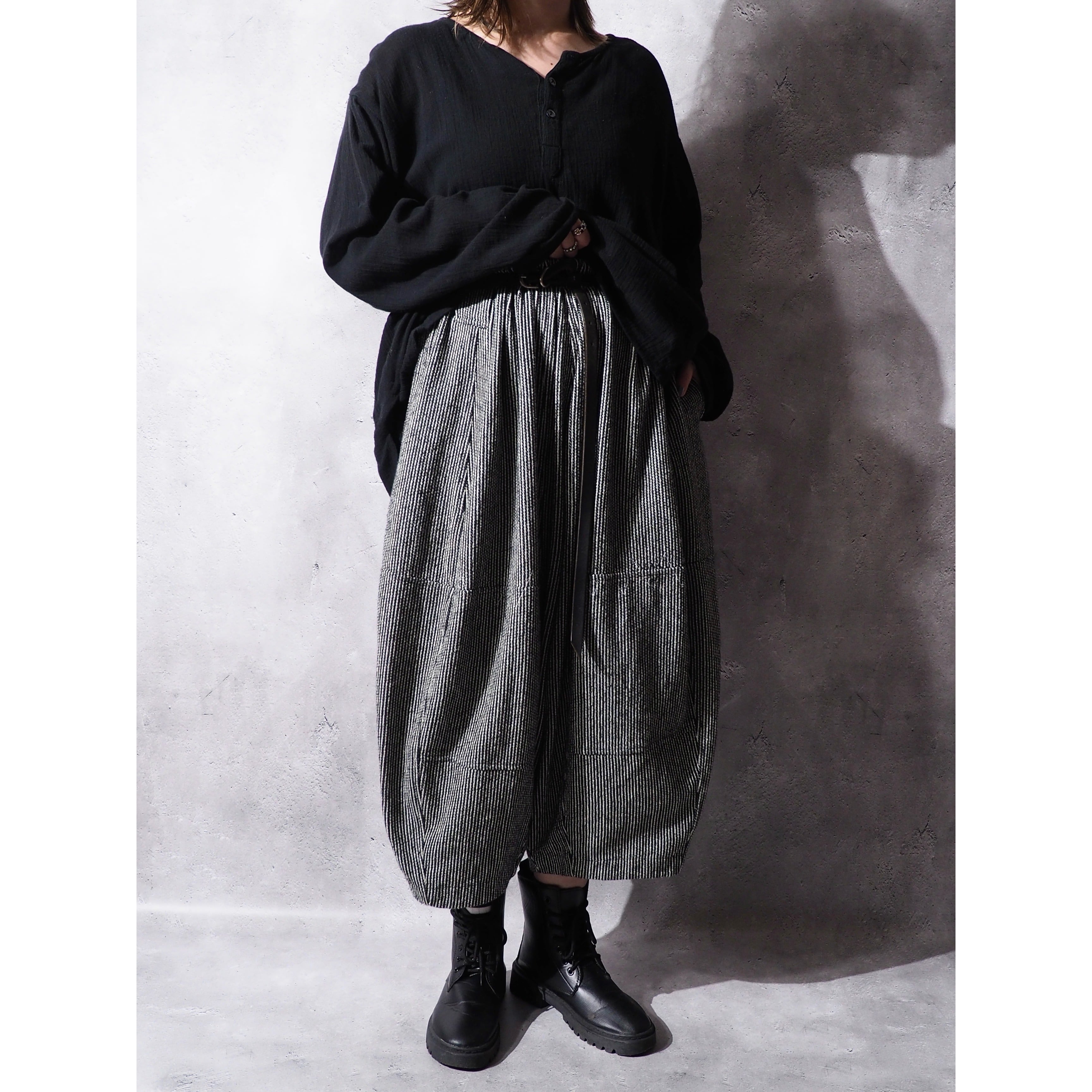 ” 萌 - moyuru ” Cotton Wide tapered Balloon pants