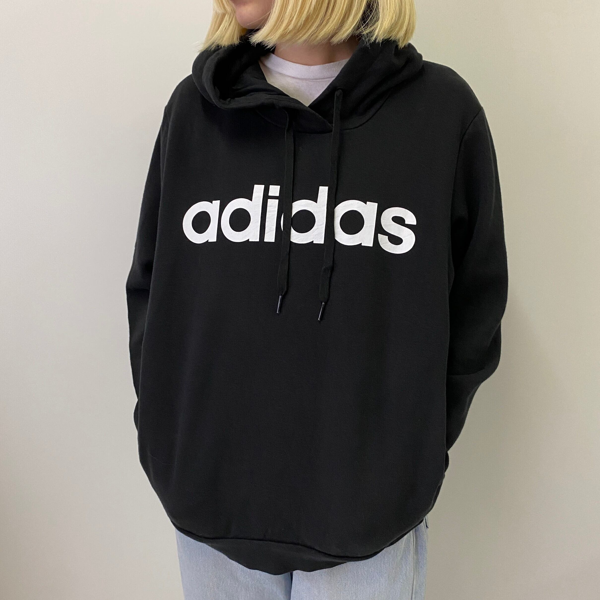 adidas オリジナルス パーカー オーバーサイズ レディース 変形