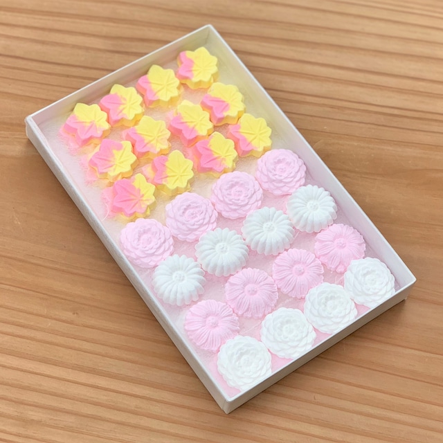 菊と紅葉 56個入