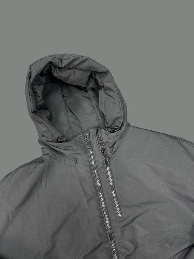 【attrayant】キルティング付きパーカー(中綿入り)