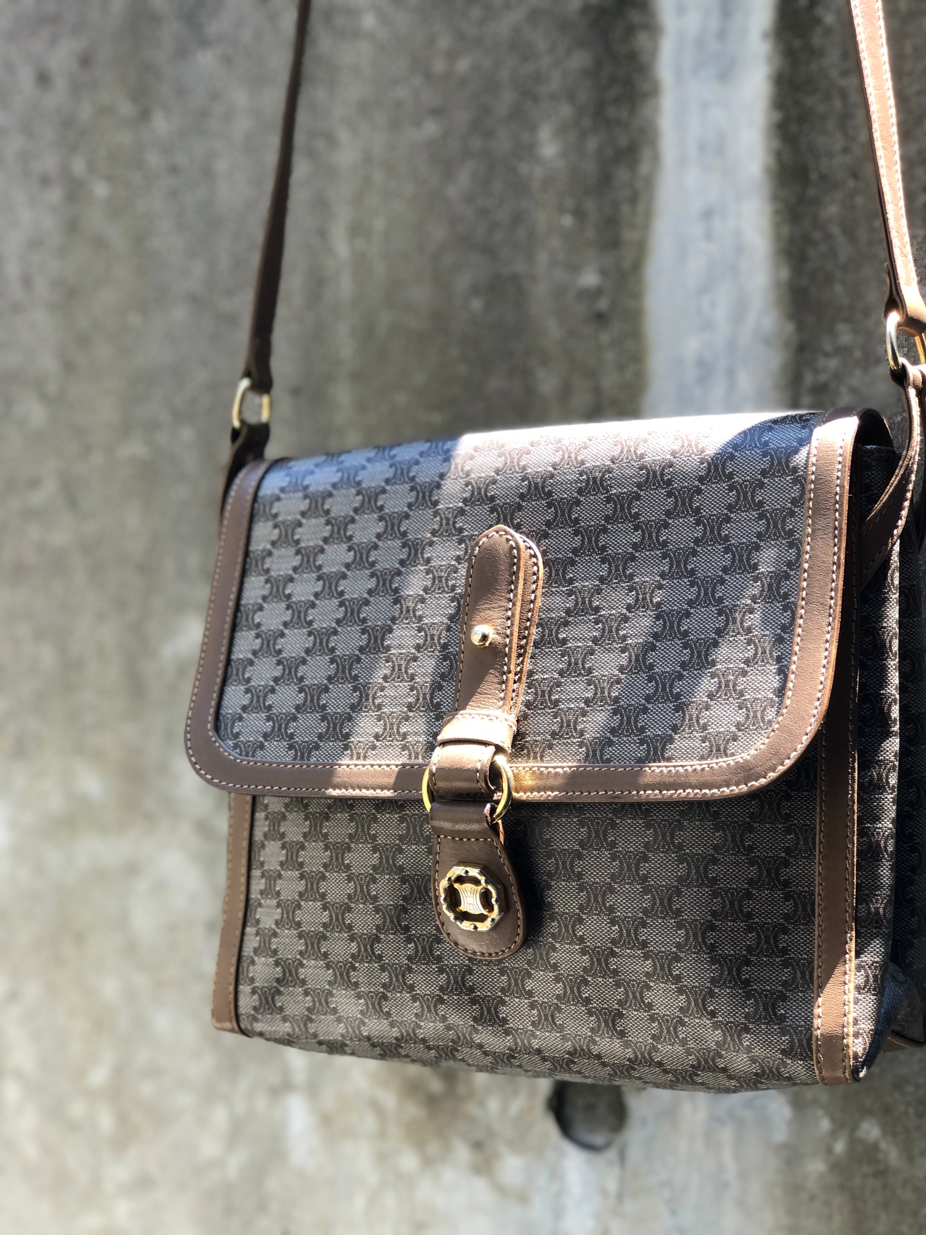CELINE セリーヌ マカダム トリオンフ スクエア ショルダー CELINE セリーヌ マカダム トリオンフ スクエア ショルダー