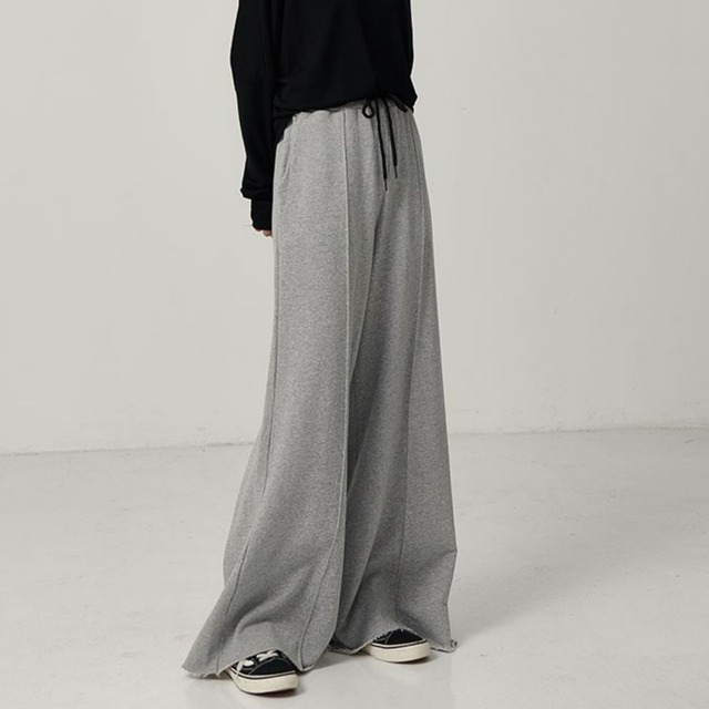 Wide Leg Mop Pants（ワイドレッグモップパンツ）p100