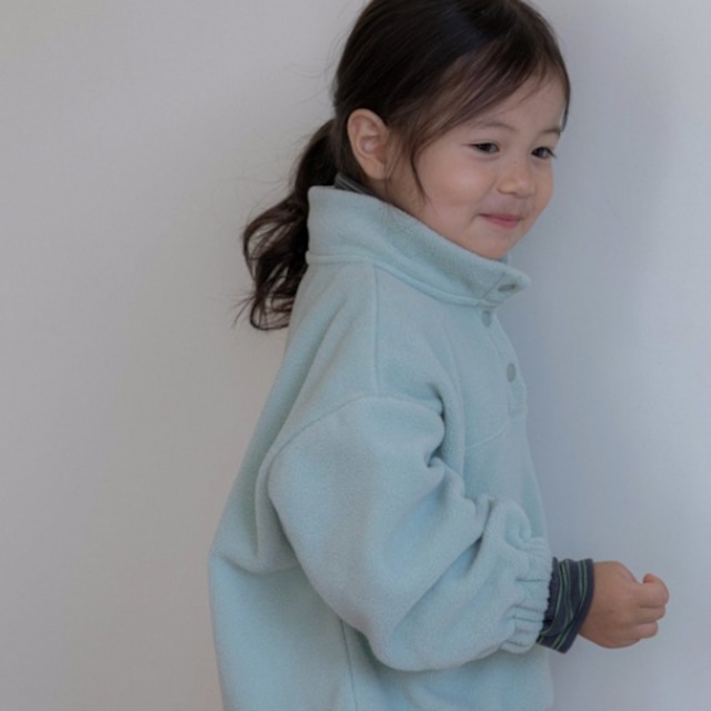 《予約》the beige ¨ fleece anorak