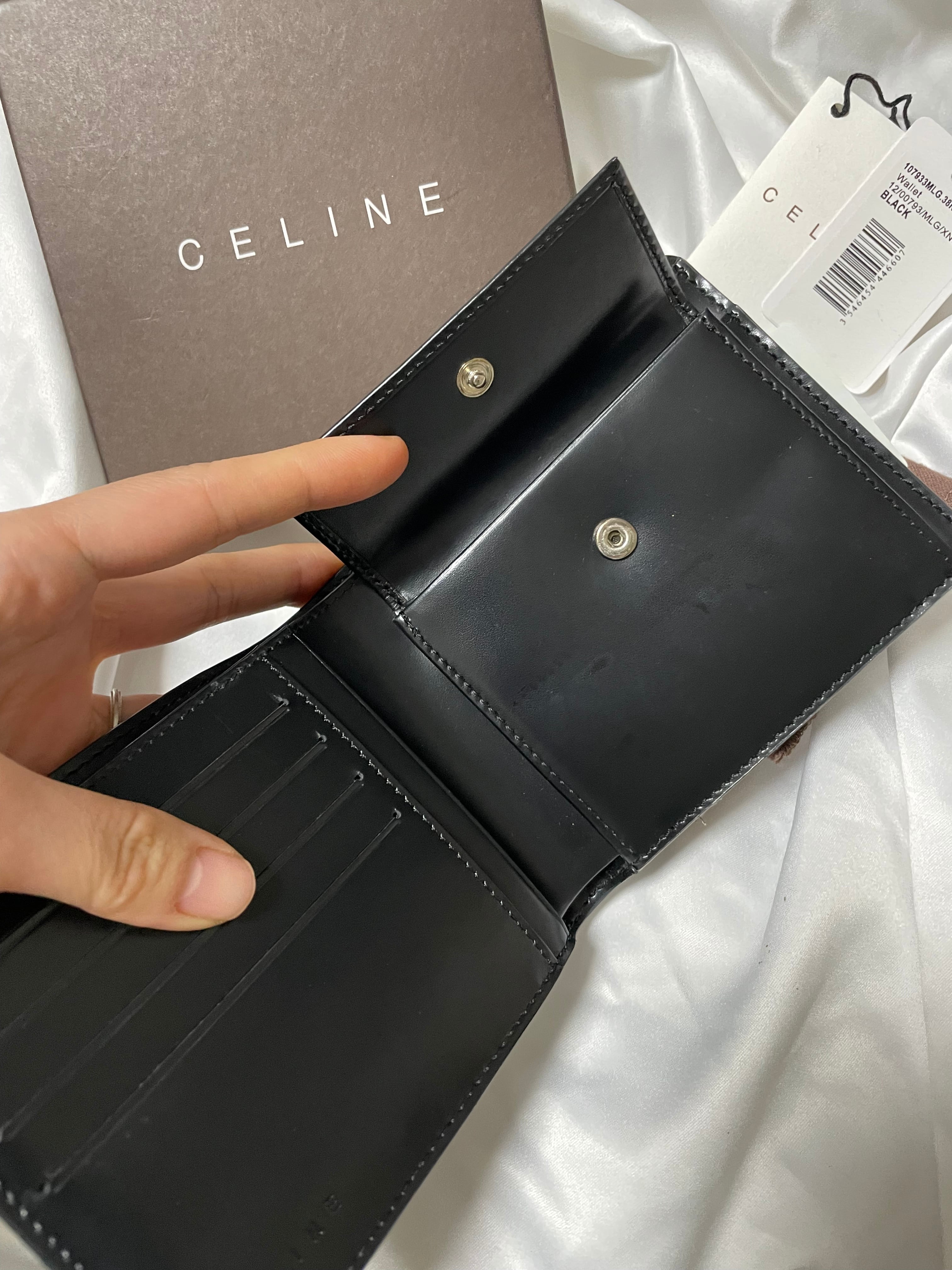 CELINE 未使用箱付き プレート折財布 celine セリーヌ wallet | Petit 