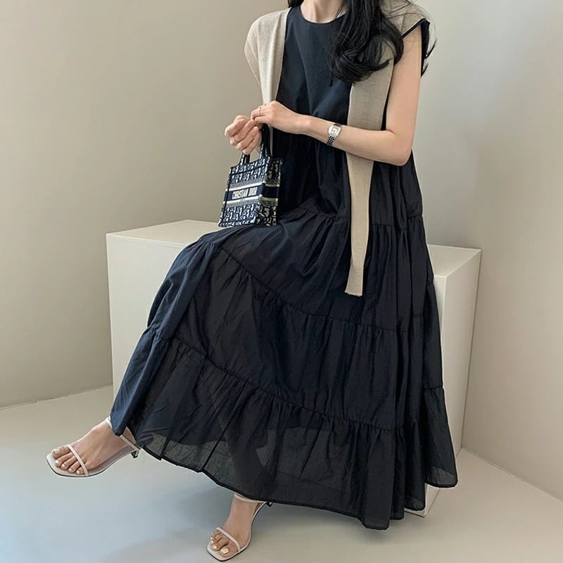 フォクシー　ニット　ティアード　フレアワンピース　ノースリーブ　ロング　黒　38 フォクシー フレアワンピース ノースリーブ ブラック 38 - メルカリ