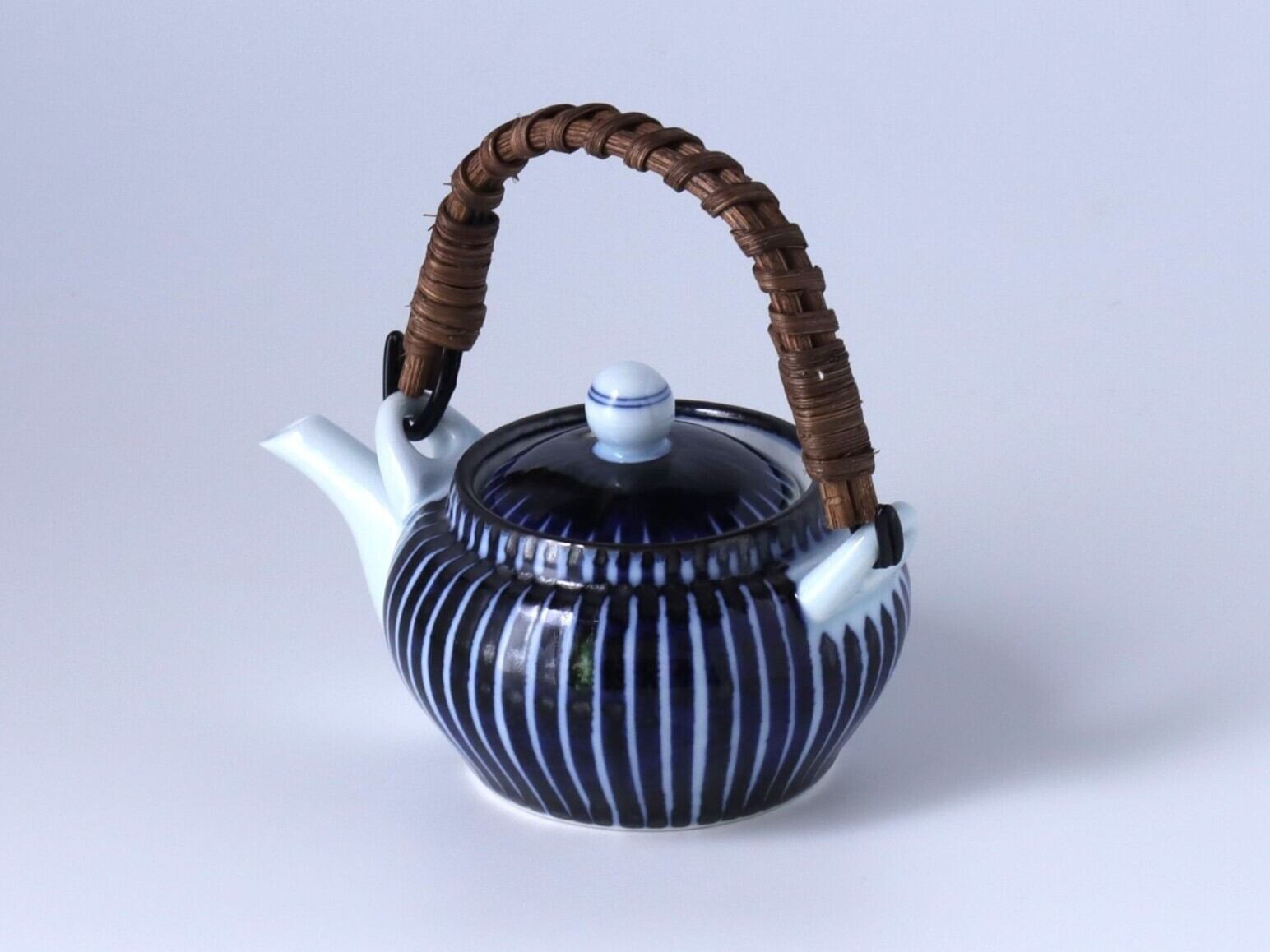 ミニ土瓶 染付十草 | 有田焼の白峰堂