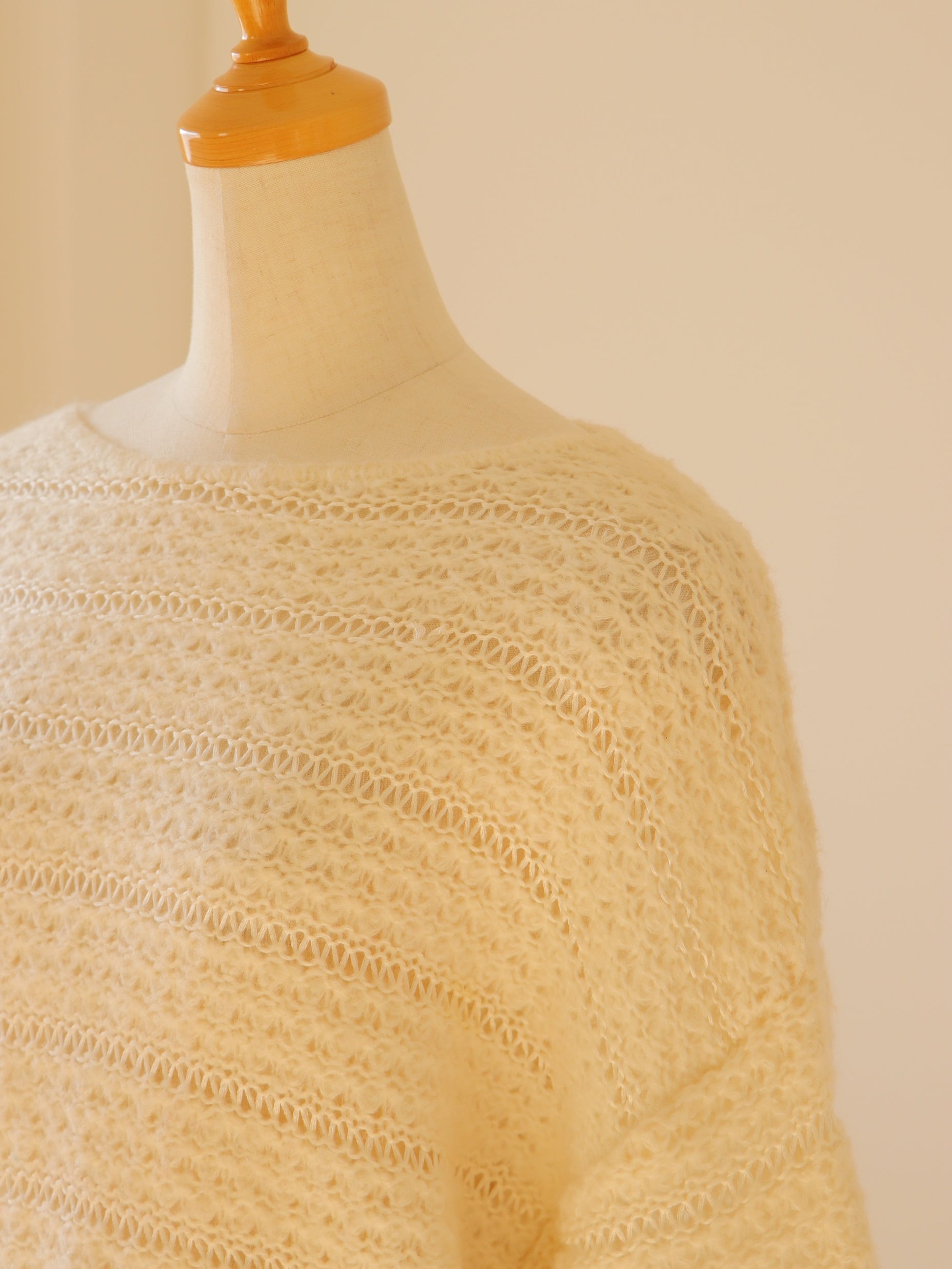 ●made in ITALY Mohair crochet dolman sleeve sweater