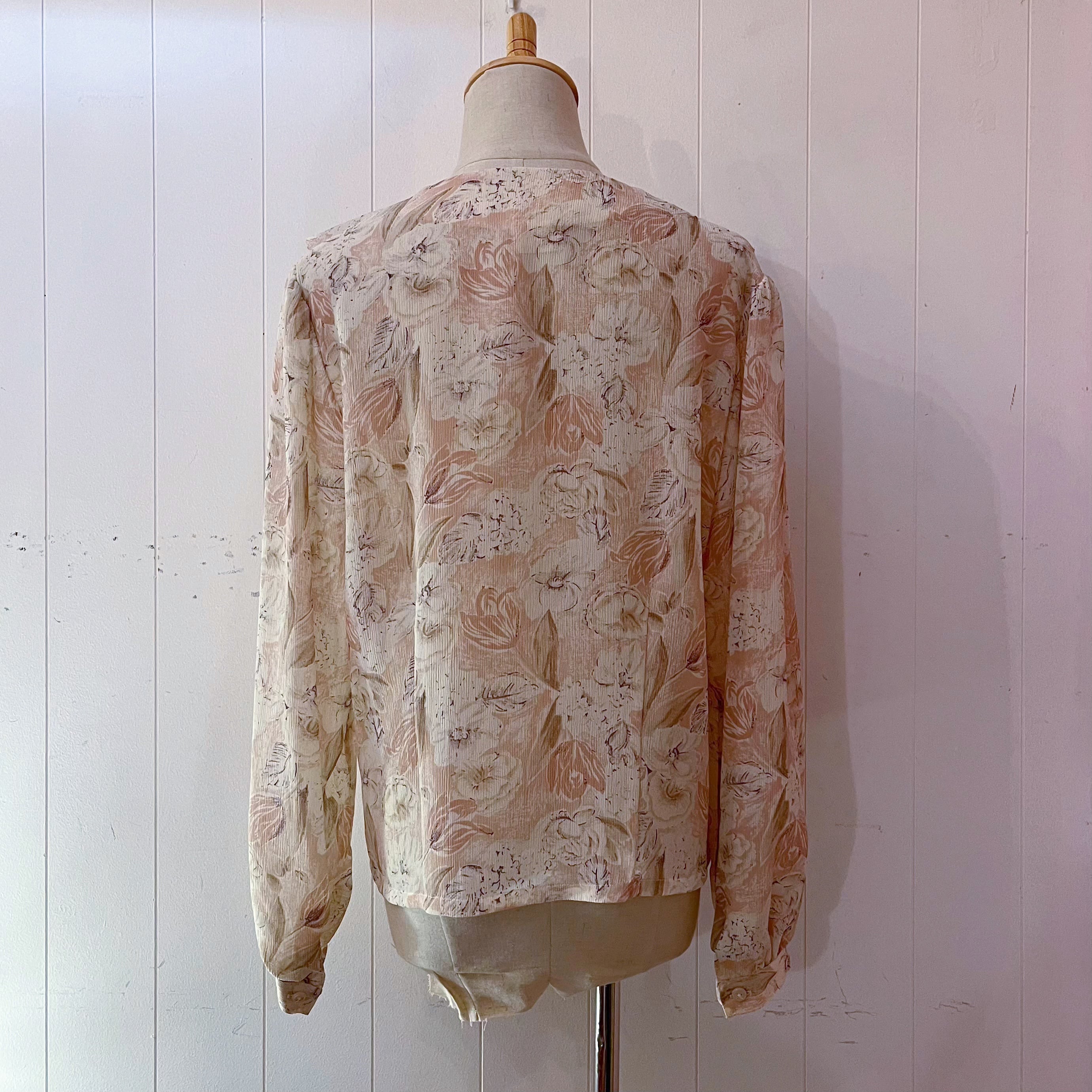 pale pink flower frill blouse