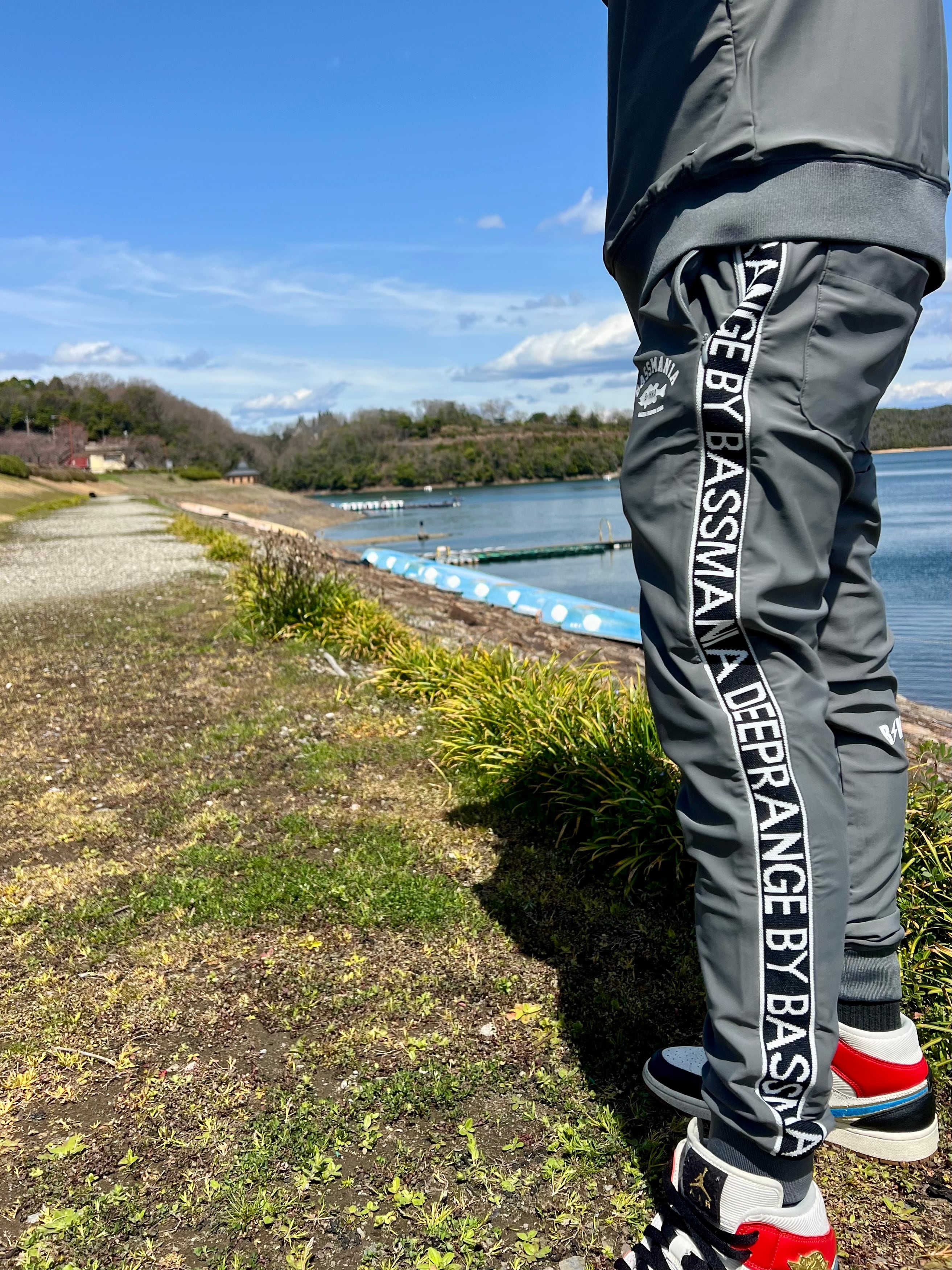 サイドリブ編みUVラッシュジョガーパンツ ［GRY］［LIMITED