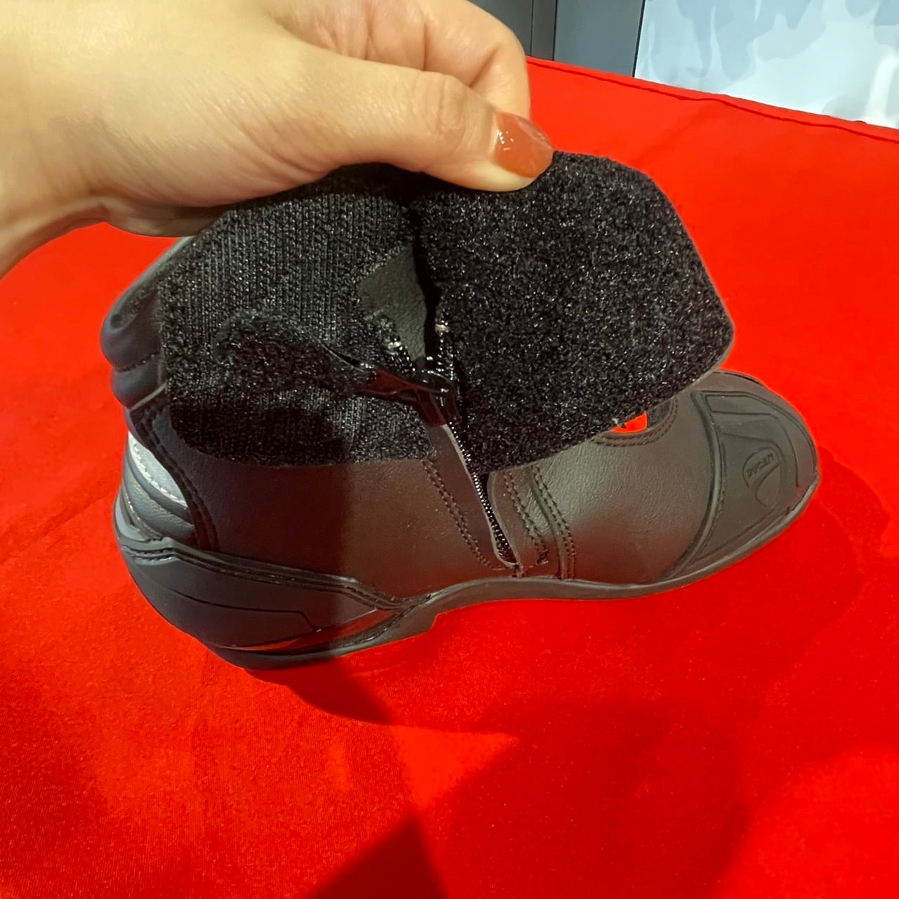 Ducati Theme 【低テクニカルブーツ】 | ドゥカティ千葉セントラル