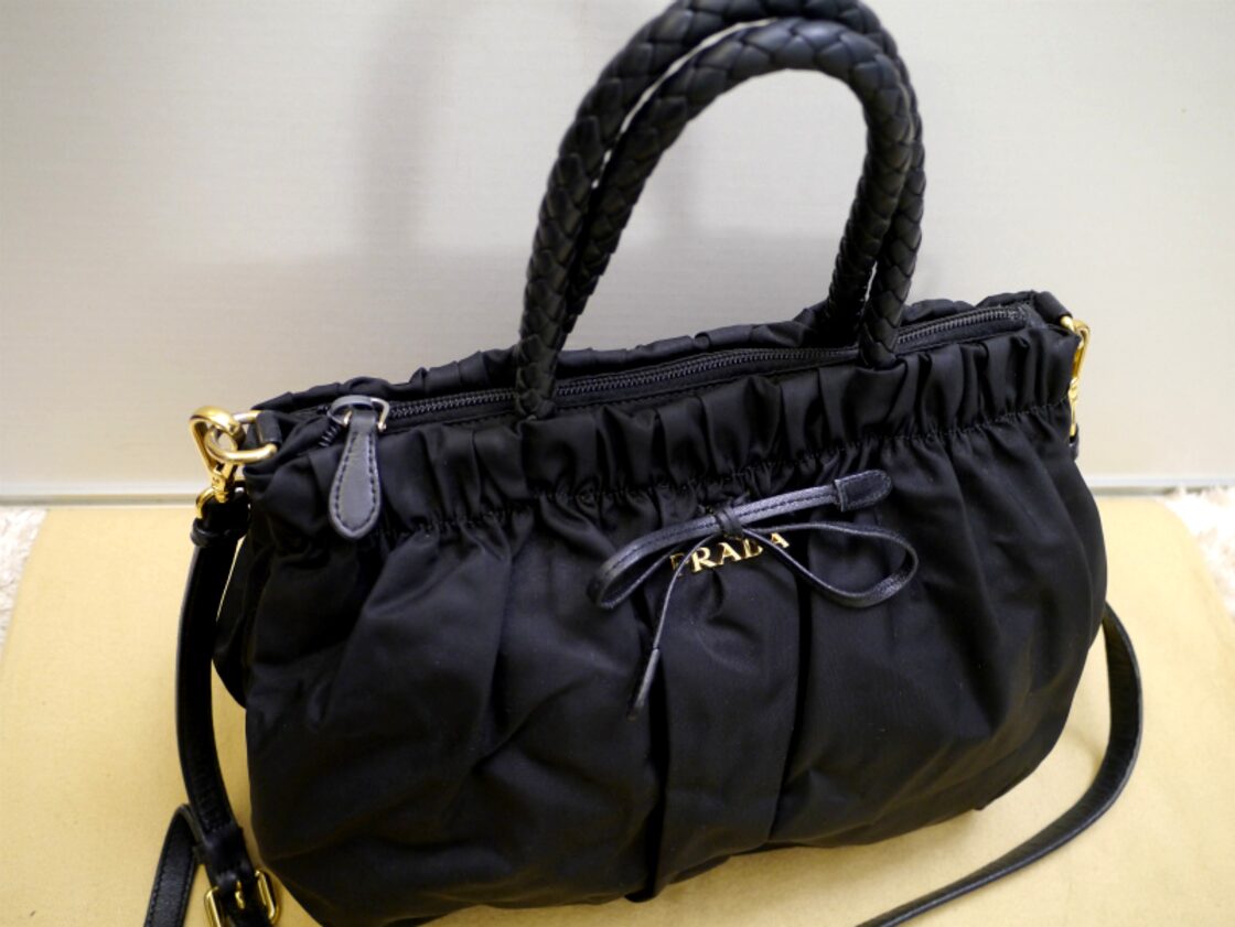 レア美品◇PRADA プラダ リボン ギャザーデザイン ナイロンxレザー