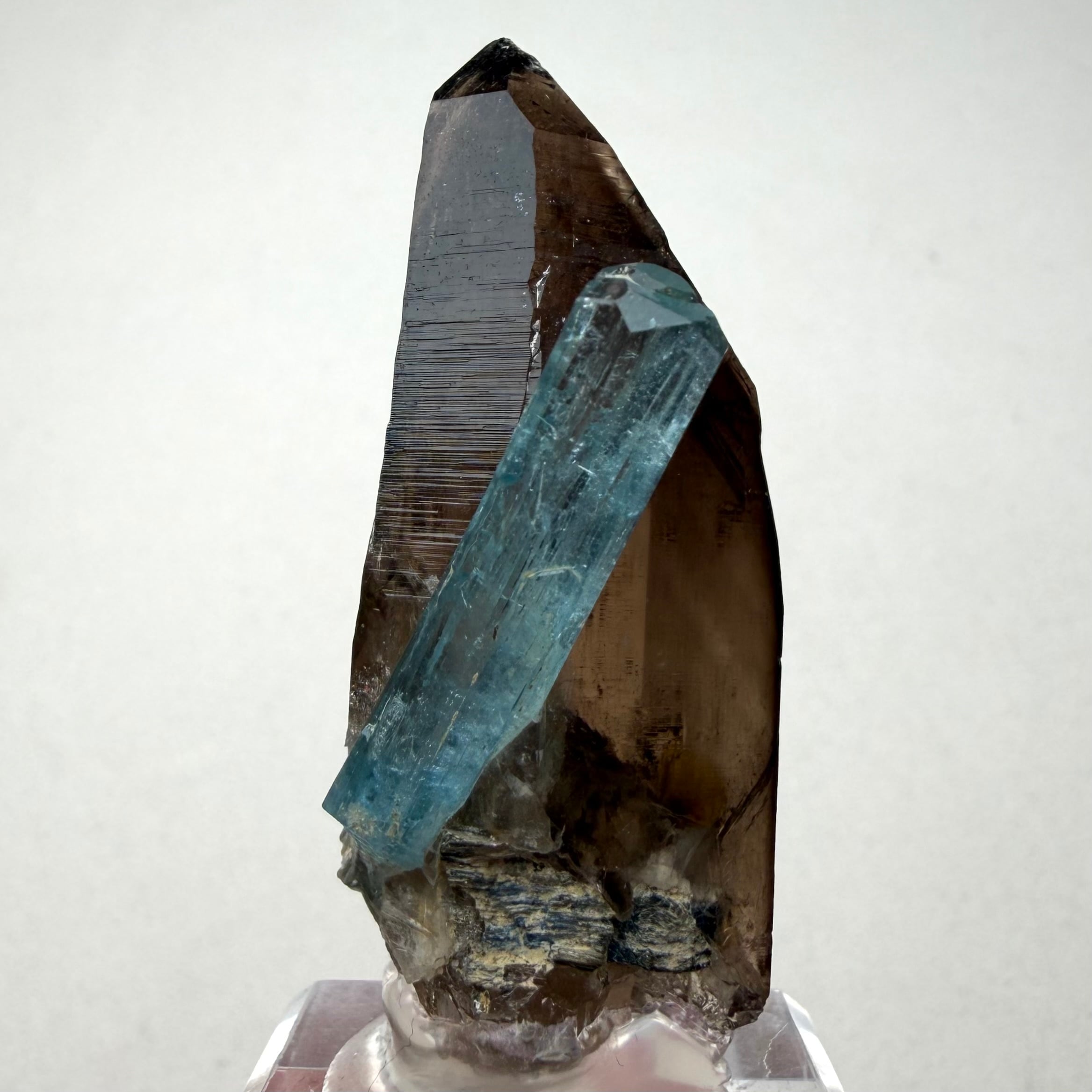 アクアマリン / スモーキークォーツ【Aquamarine with Smoky Quartz