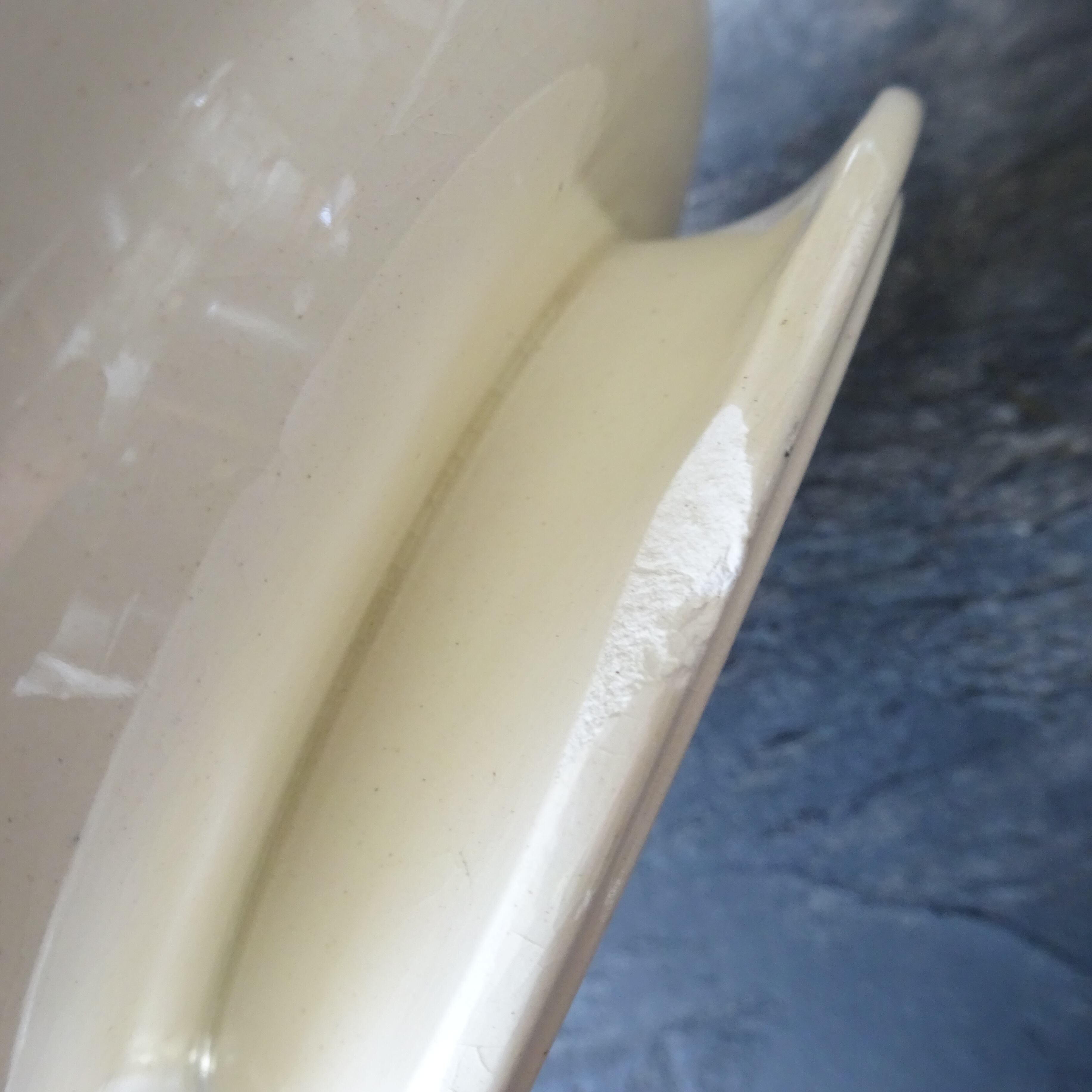 LONGCHAMP  modèle《FIGUIG》Assiette à pied