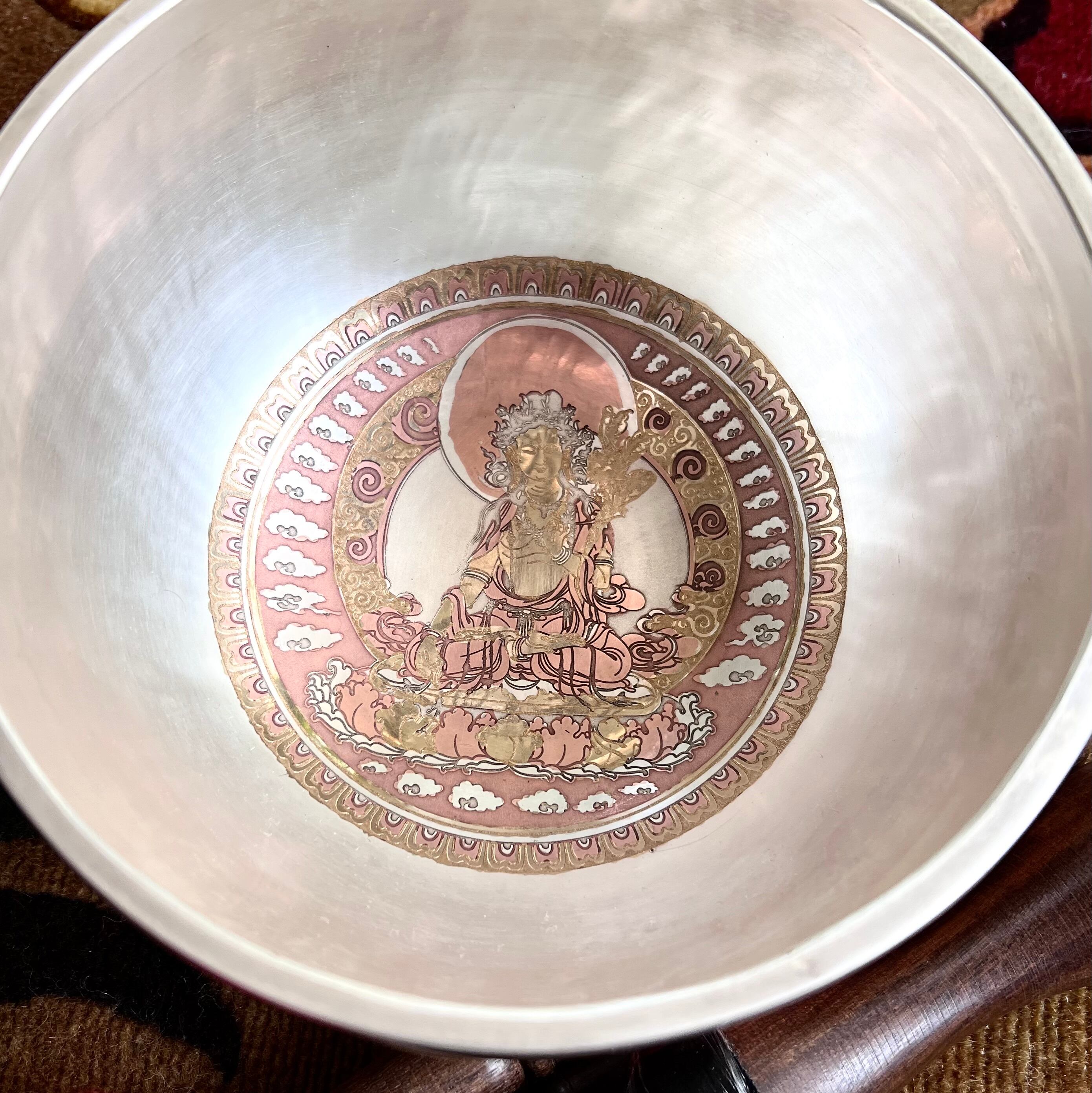 ホワイトボウル ホワイトターラ 17cm E音 シンギングボウル | BIONDO