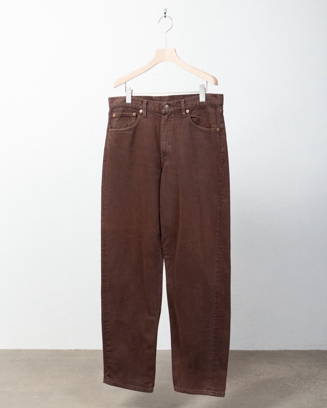"Levi's" 555 baggy silhouette garment dye denim trousers / Made In USA / COLOR:BROWN