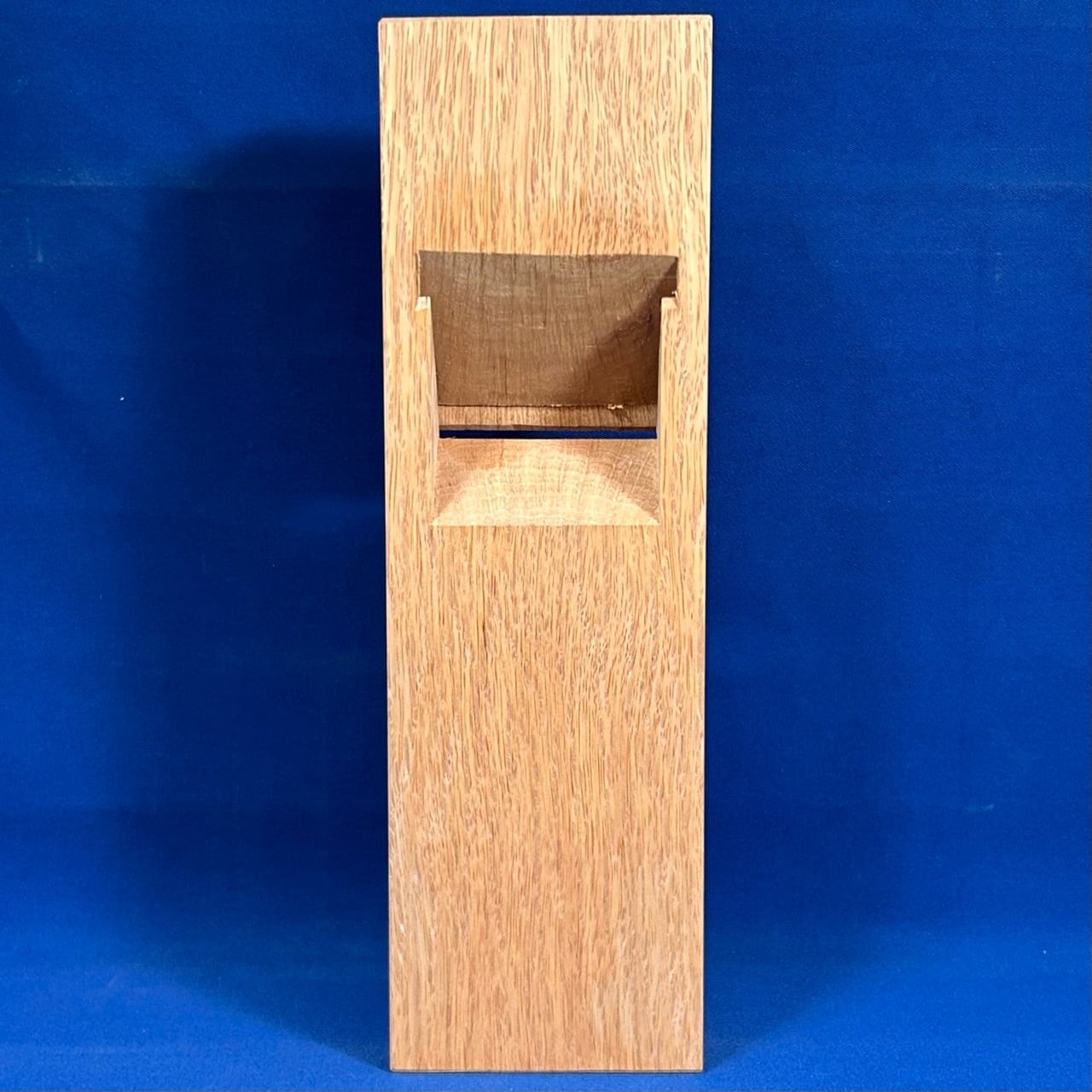 小吉屋木工 渡辺光雄作 / 鉋堀台 赤樫材〈寸八 / 70mm用〉※全長9寸5分