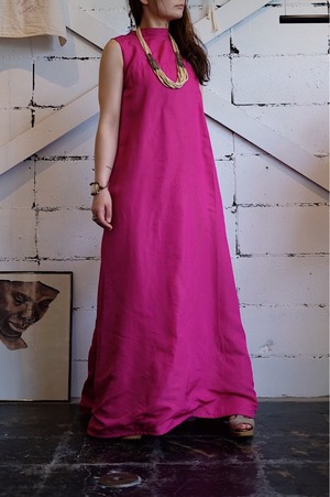 Vintage volume pink dress