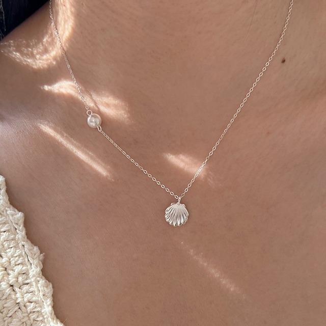 yione真珠貝のネックレス 2s