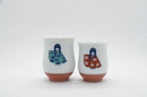 畑萬　伊万里人形　組湯呑