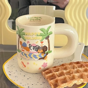 happy holiday mug / ハッピー ホリデー マグカップ キャラクター レタリング バター コップ 韓国雑貨