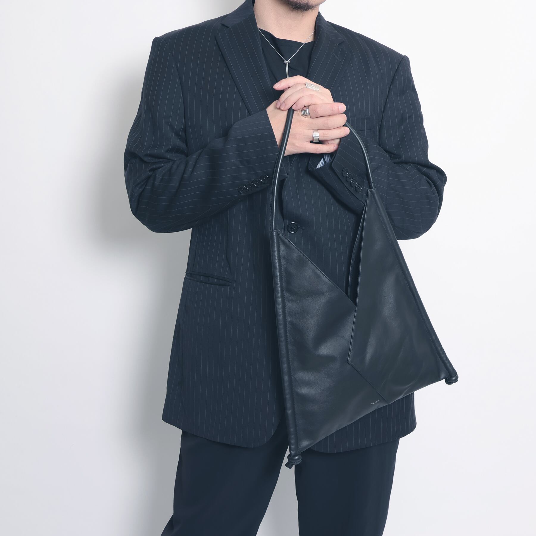 ワイルド オルテガ ナバホ 本革 レザー ベスト 黒 サイズXL 新品未使用 Y'2 LEATHER/ワイツーレザー】レザーベスト/ LV-07 ANILINE HORSE WORK