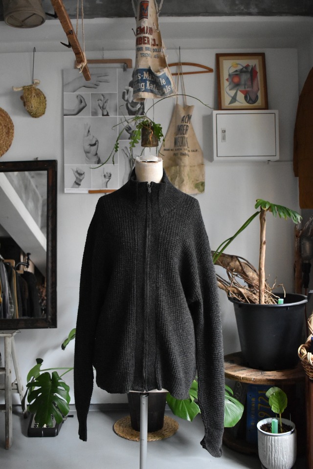 60‘s vintage "zip up wool sweater" "Black"