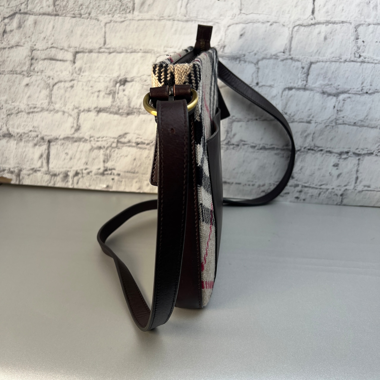 BURBERRY バーバリーウール ノバチェック  ショルダーバッグ ベージュ A-10540