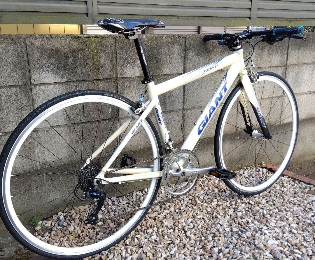 整備済み】GIANT フラットバーロードバイク FCR－2 | こが修三のじてん