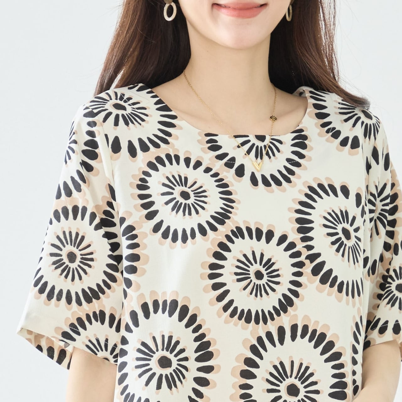 新作][TRUBE]サークルフラワープリントTシャツ チュニック 半袖