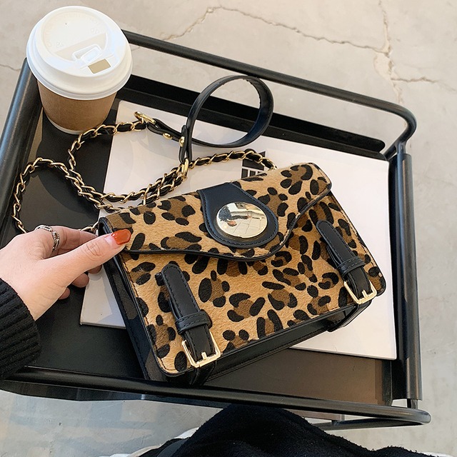 レッドスタイルレオパードプリント柄チェーン スクウェア メッセンジャーバッグ Tiancai_Wing_Bag61199586247