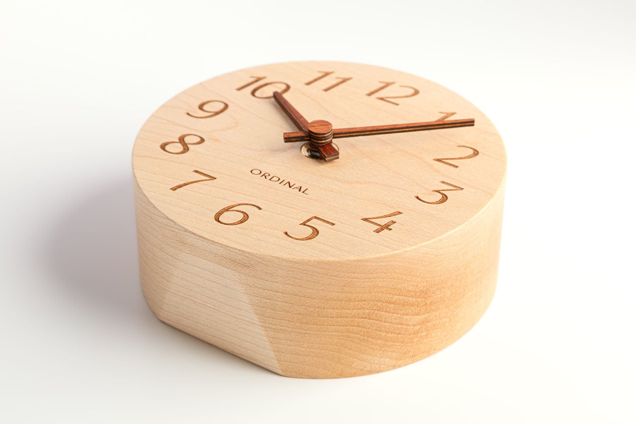 花型の木製置き時計 Amazon.co.jp: 不二貿易(Fujiboeki) 置き時計 目覚まし時計