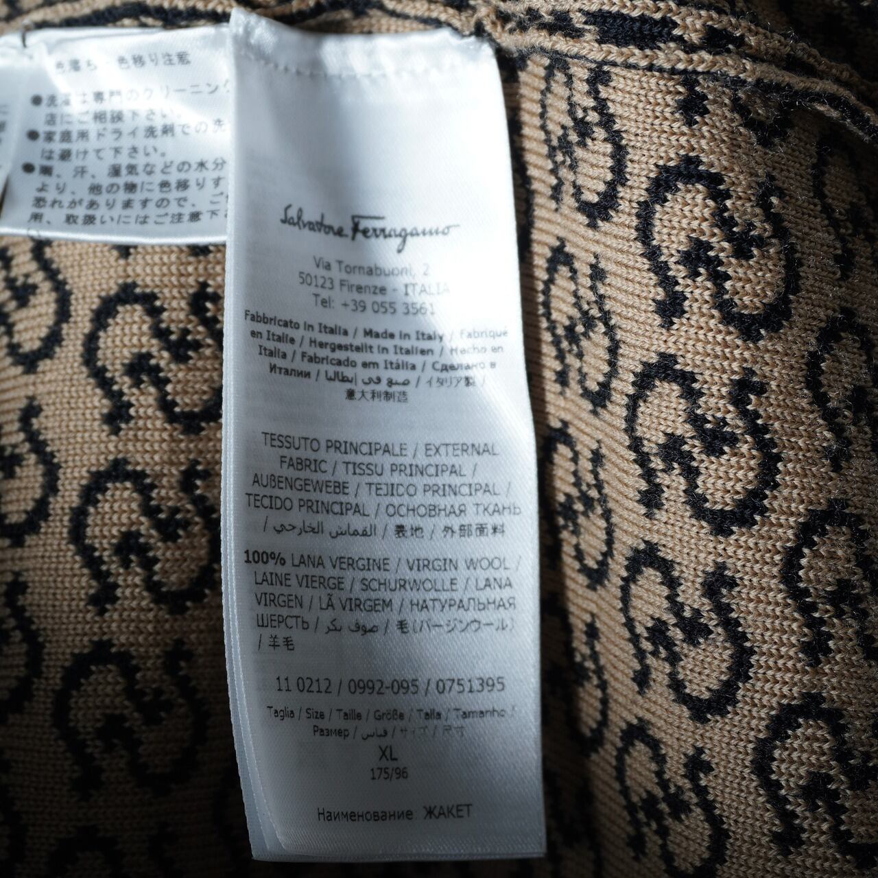 FERRAGAMO】フェラガモ ”VIRGIN WOOL100％”ガンチーニニット