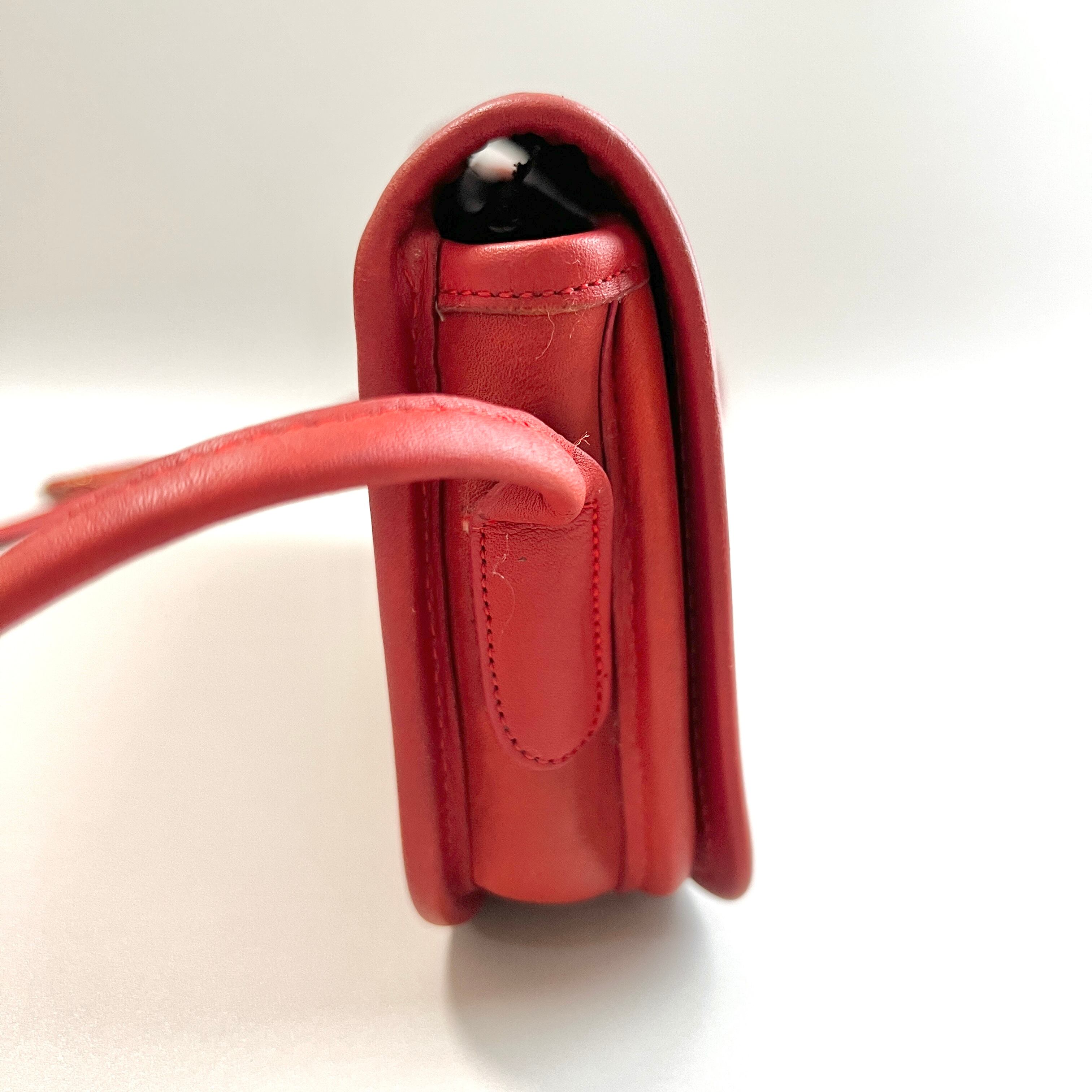 Vintage Coach 9375 DINKY BAG NYC | ONE VINTAGE