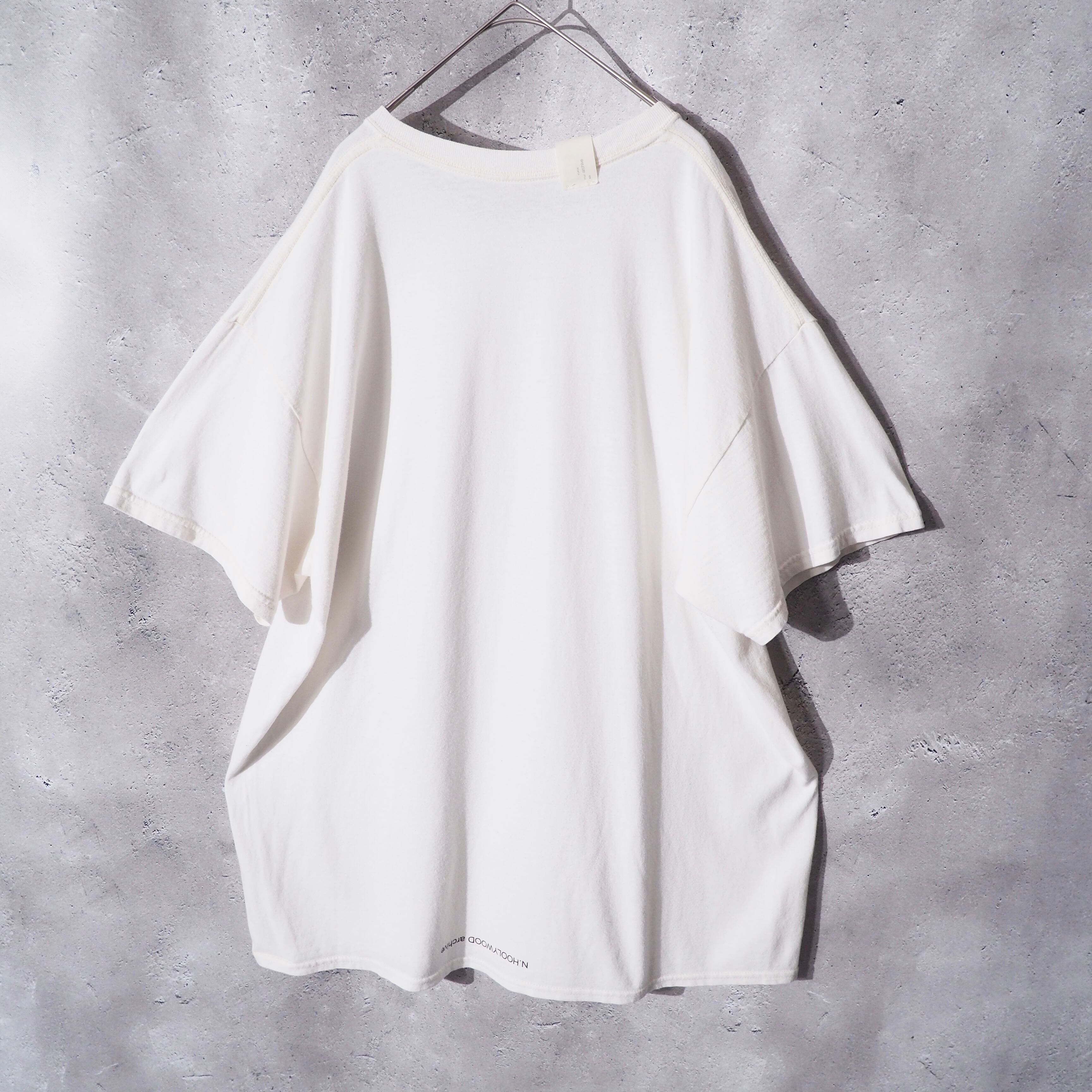 " N.HOOLYWOOD " Walrus Burger Graphic printed Over silhouette White Tee