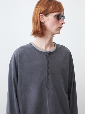 DECESOLO 26AW ウォッシュド ピグメントダイ ヘンリーネック Tシャツ