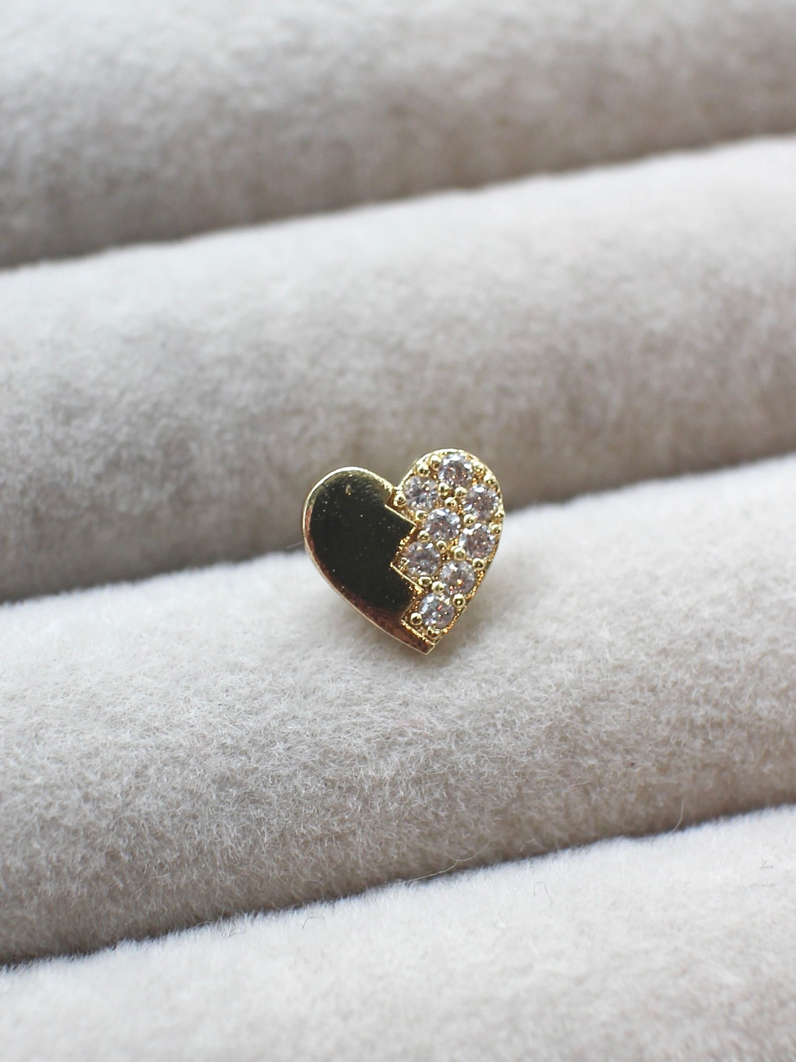 coussinet fleur ピアス　9cm シルバー coussinet fleur ピアス 9cm シルバー シルバーフェザーピアス