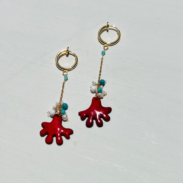 SHIPPO CORAL 七宝焼　赤サンゴのゆらゆらイヤリング