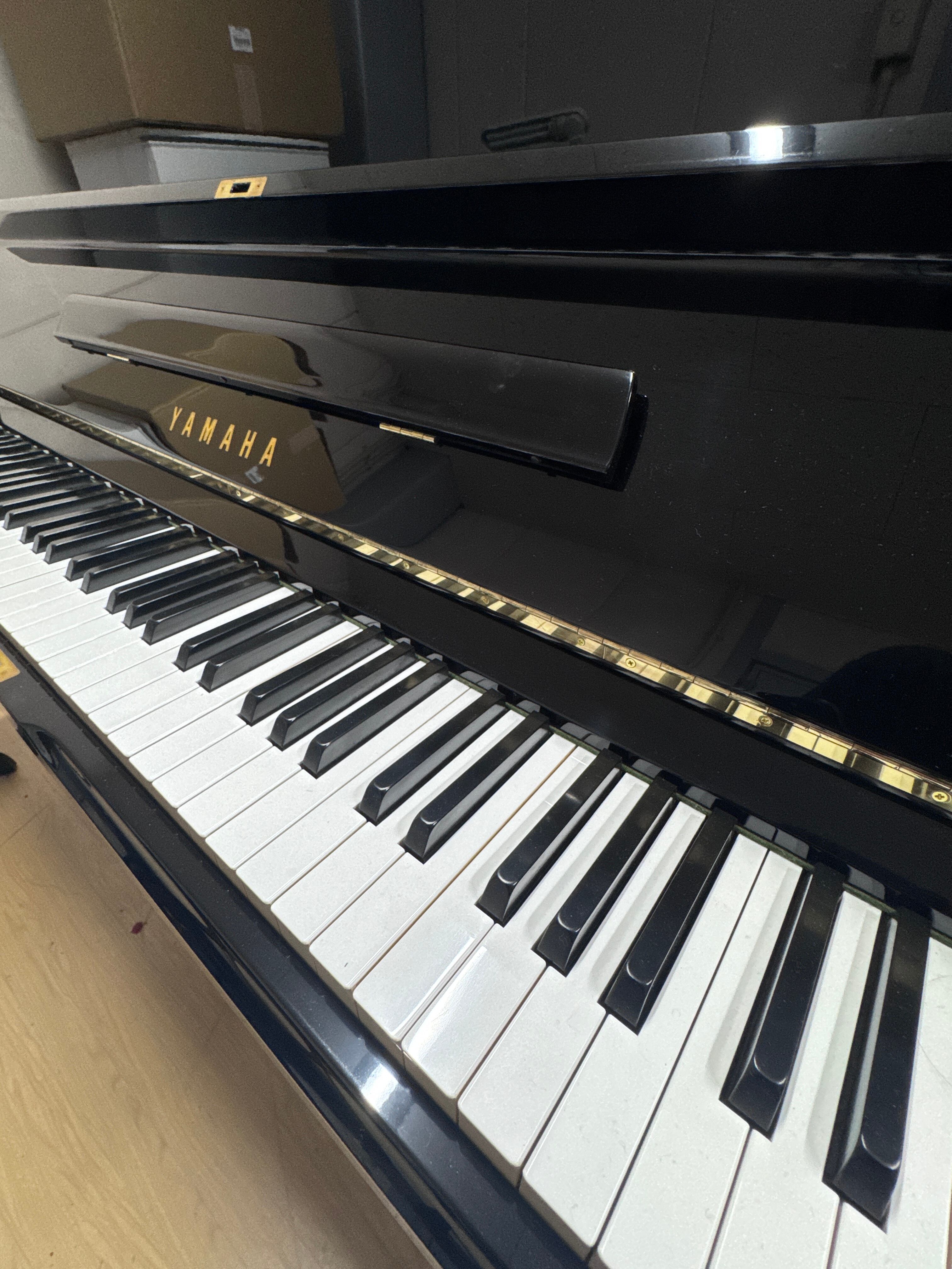 ヤマハ中古ピアノ　U3M