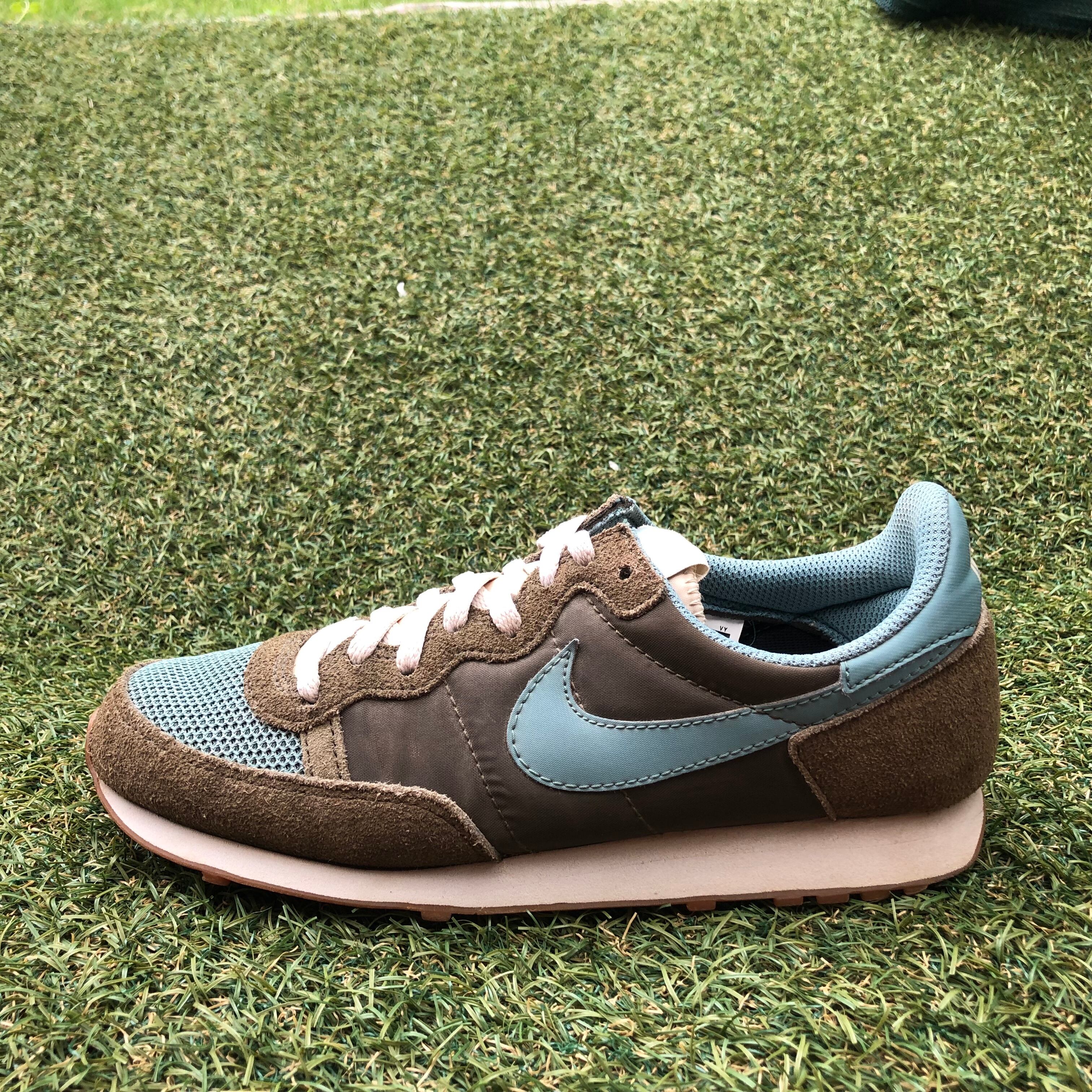 NIKE CHALLENGER ナイキ チャレンジャー HB825