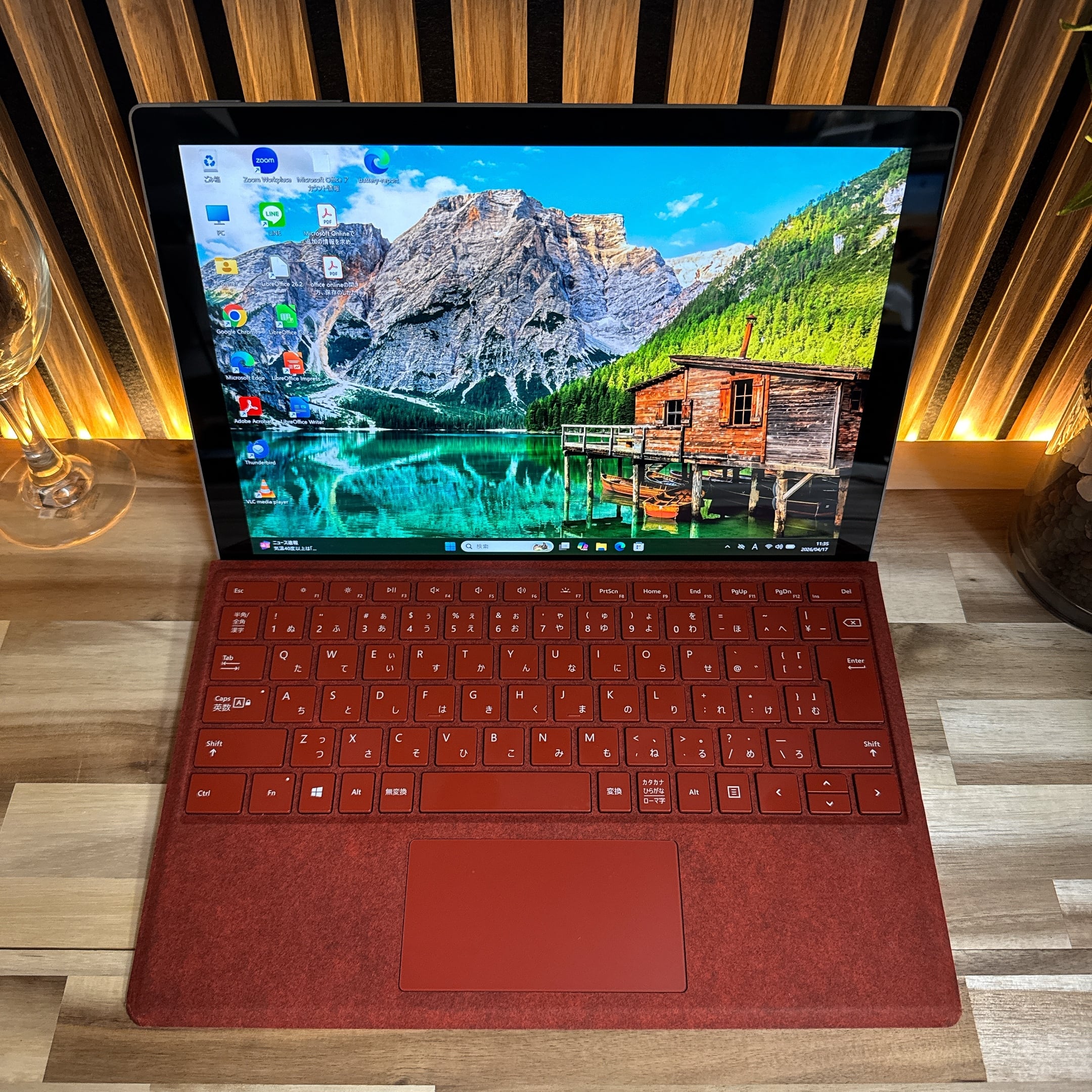 希少レッドタイプカバー』Microsoft Surface Pro 7+ 第11世代 メモリ