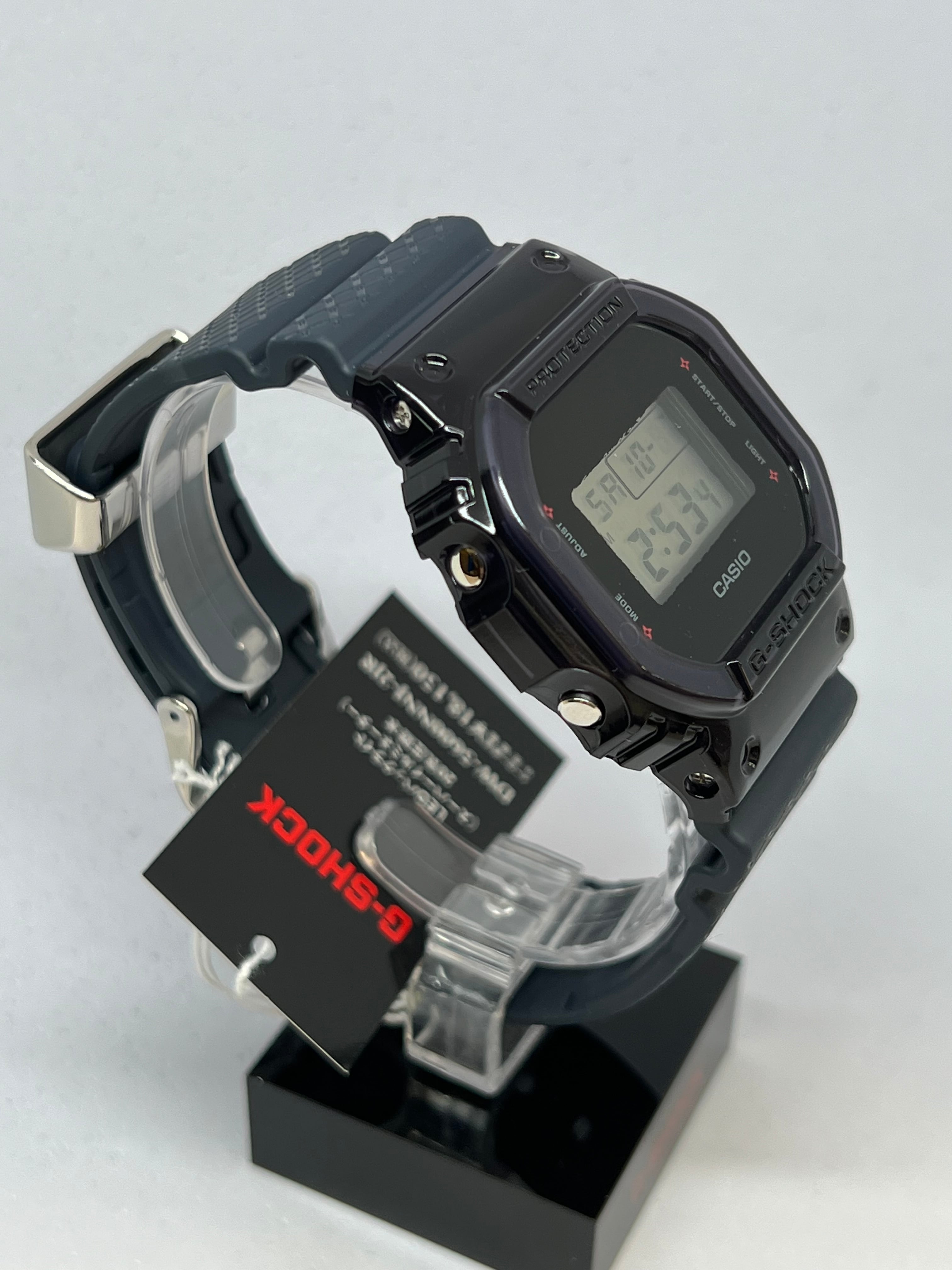 CASIO G-SHOCK DW-5600NNJ-2JR | JEWELRY TIME CASIO G-SHOCK DW-5600NNJ-2JR | JEWELRY TIME