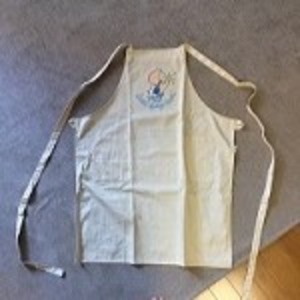 Smile spring apron