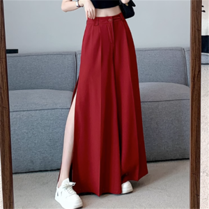 【送料無料】 パンツ 2色 ガウチョパンツ フレア Aライン ガウチョ ロング ロング丈 マキシ マキシ丈 ポケット ハイウエスト かわいい 大人可愛い 大人女子 綺麗 シンプル カジュアル 大人 上品 おしゃれ お洒落 こなれ感 コンサバ 着痩せ レディライク 無地 秋 30代 40代 レディース 女性用 ママ デート お出かけ 女子会 お呼ばれ 休日 二次会 授業参観 着回し 普段使い 韓国 ファッション コーデ 体型カバー プチプラ 定番 デイリーユース オーバーシルエット ブラック レッド