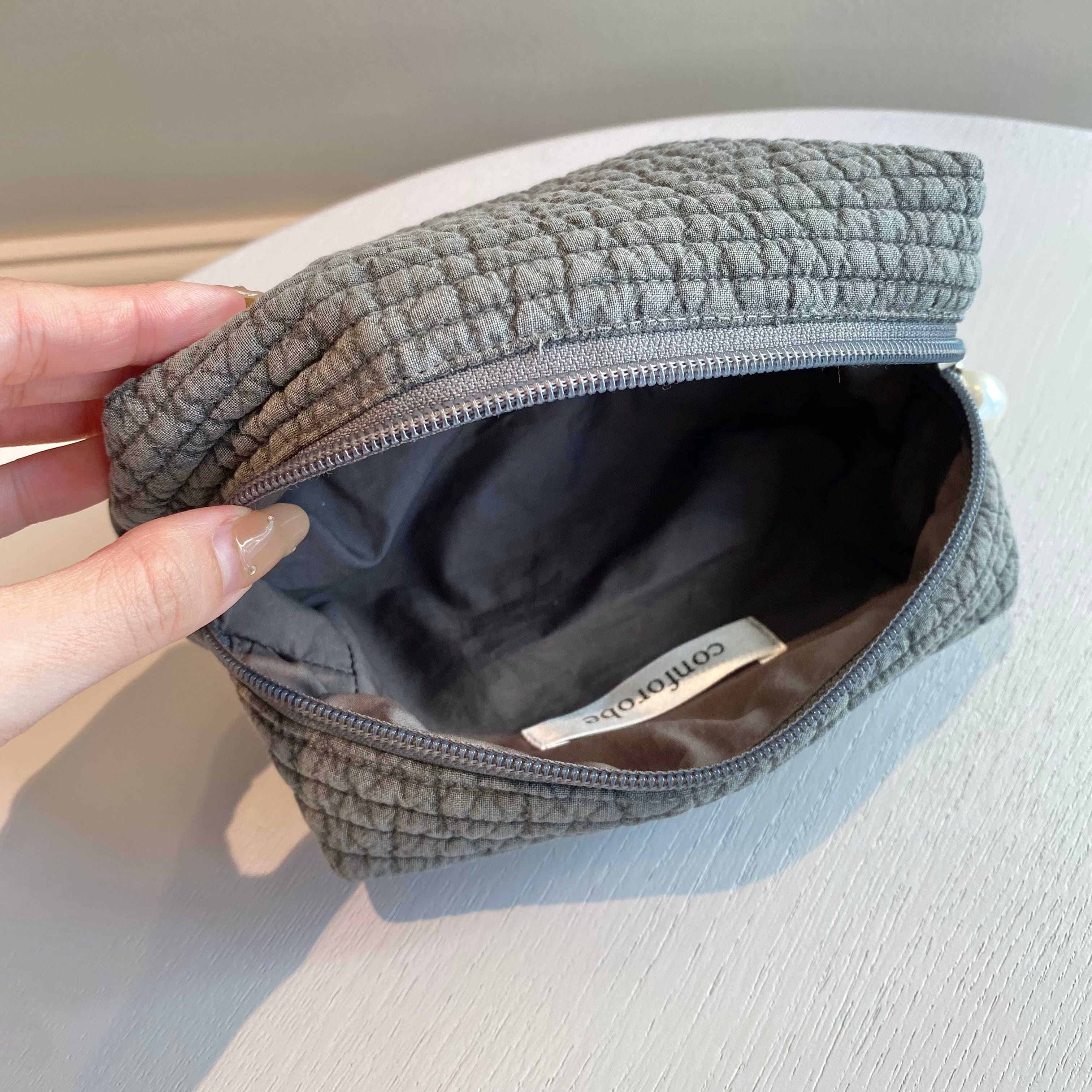 Nubi【スクエアポーチ】全5色 | conforobe(コンフォローブ)