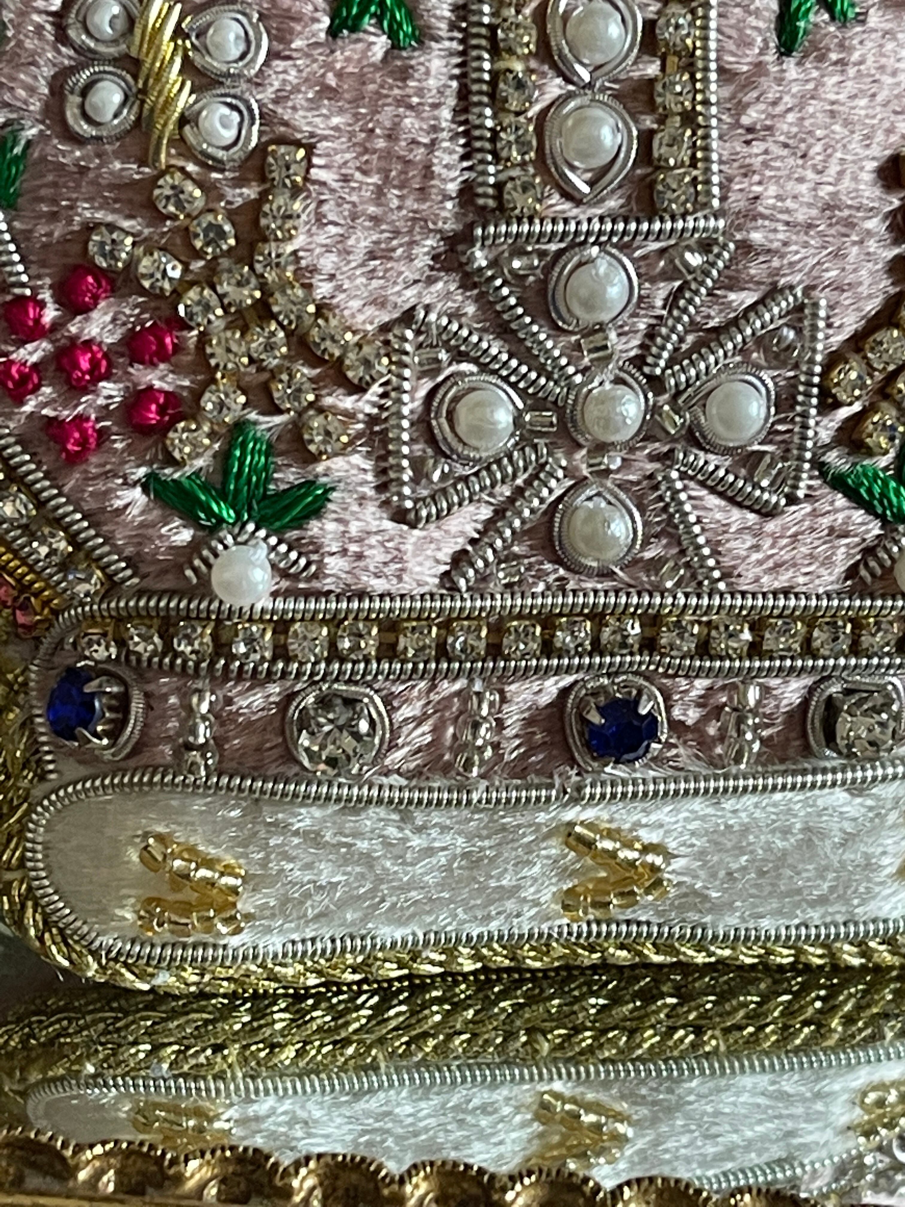 『Royal Palace』豪華な花のビーズの王冠 オーナメント ロイヤルパレス Floral Beaded Crown Decoration
