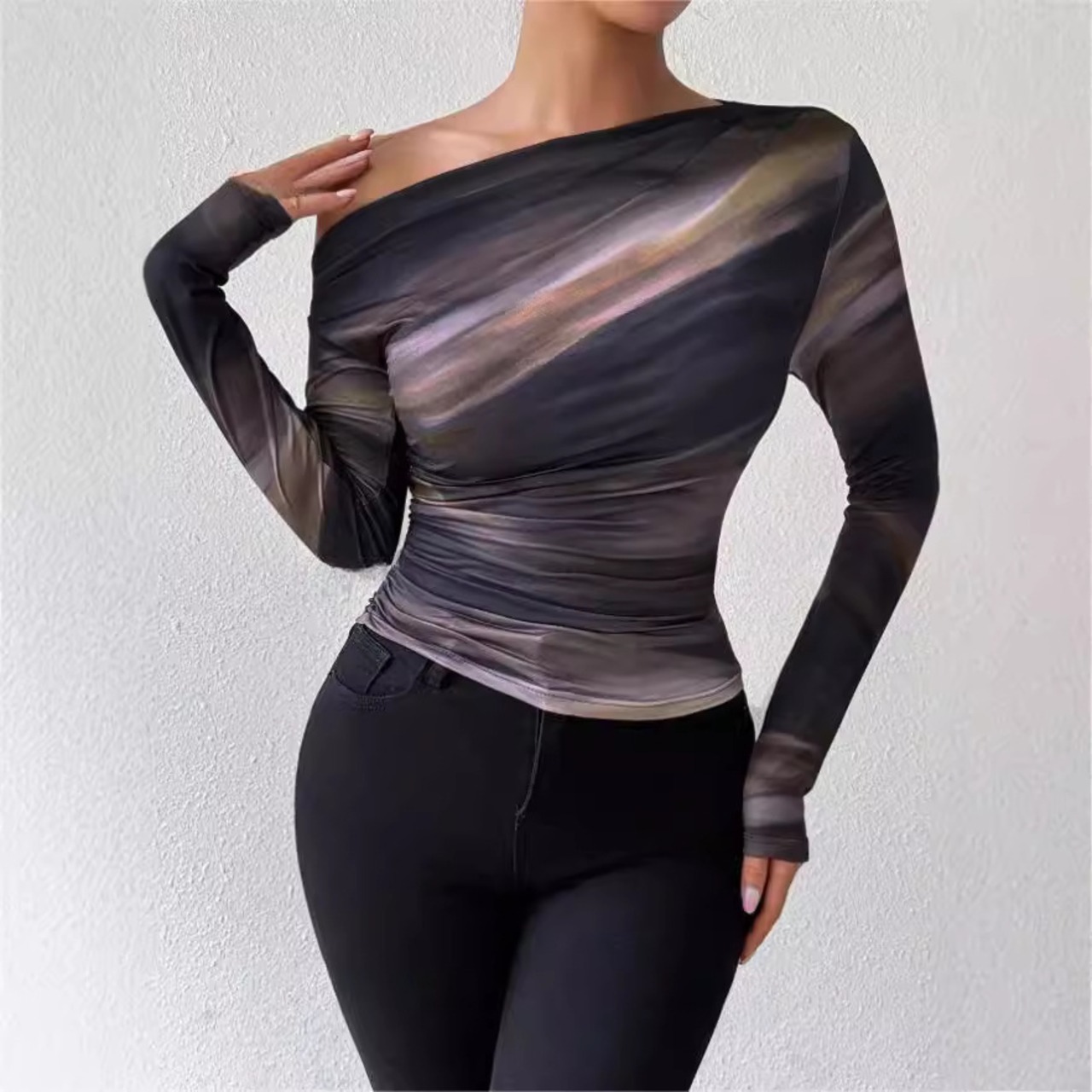 ムルグァン オフショルトップス　UH00018