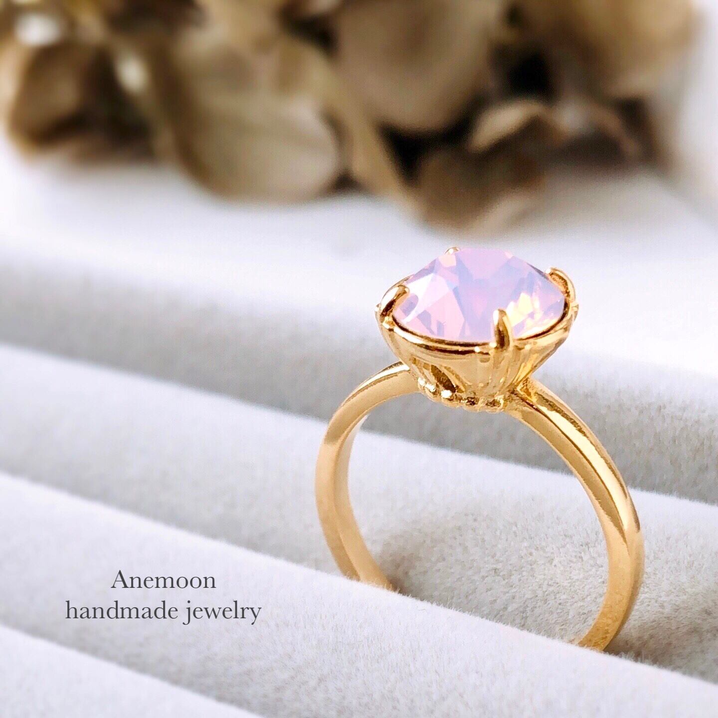 大粒スワロフスキーリング 4colors フリーサイズ(約9号) | Anemoon